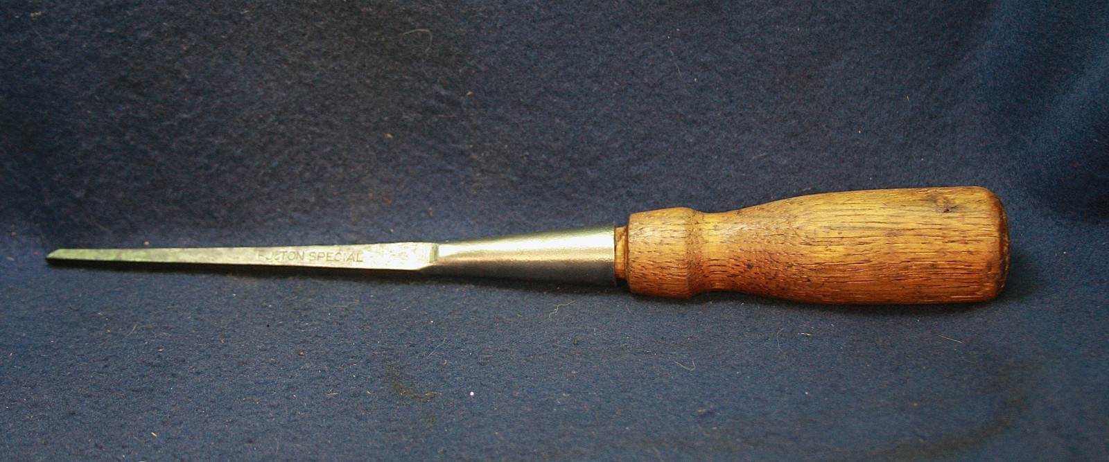 FULTON SPECIAL VINTAGE 1/4″ SQUARE EDGE MORTISING SOCKET CHISEL ^3552