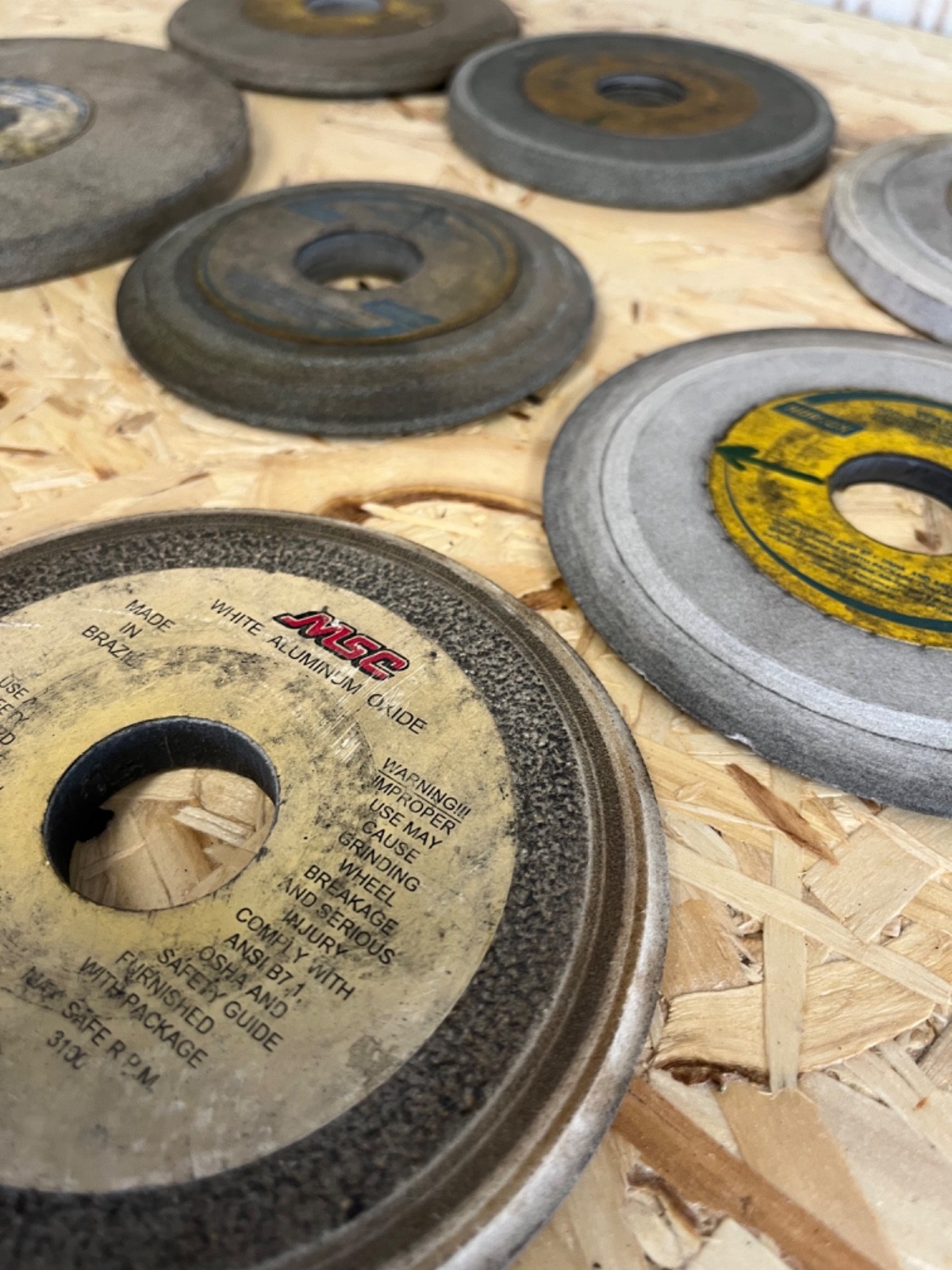 MACHINIST TOOL LATHE MILL Machinist Lot of 8 used Norton / MCS Grinding Wheels