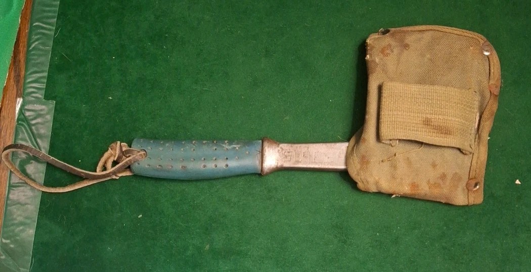 Vintage Original Swedish Hults Bruk Agdor Hatchet Axe.