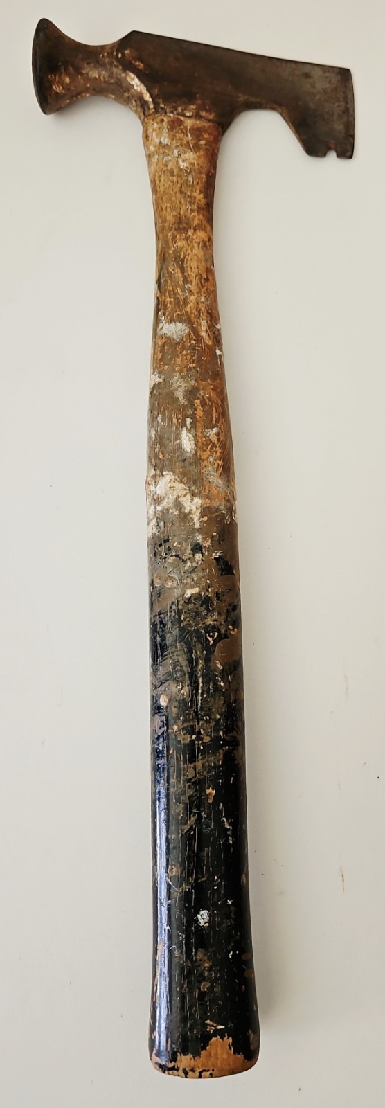 Vaughan Roofing Shingling Drywall Hammer Hatchet 14″ Wooden Handle Pre-owned