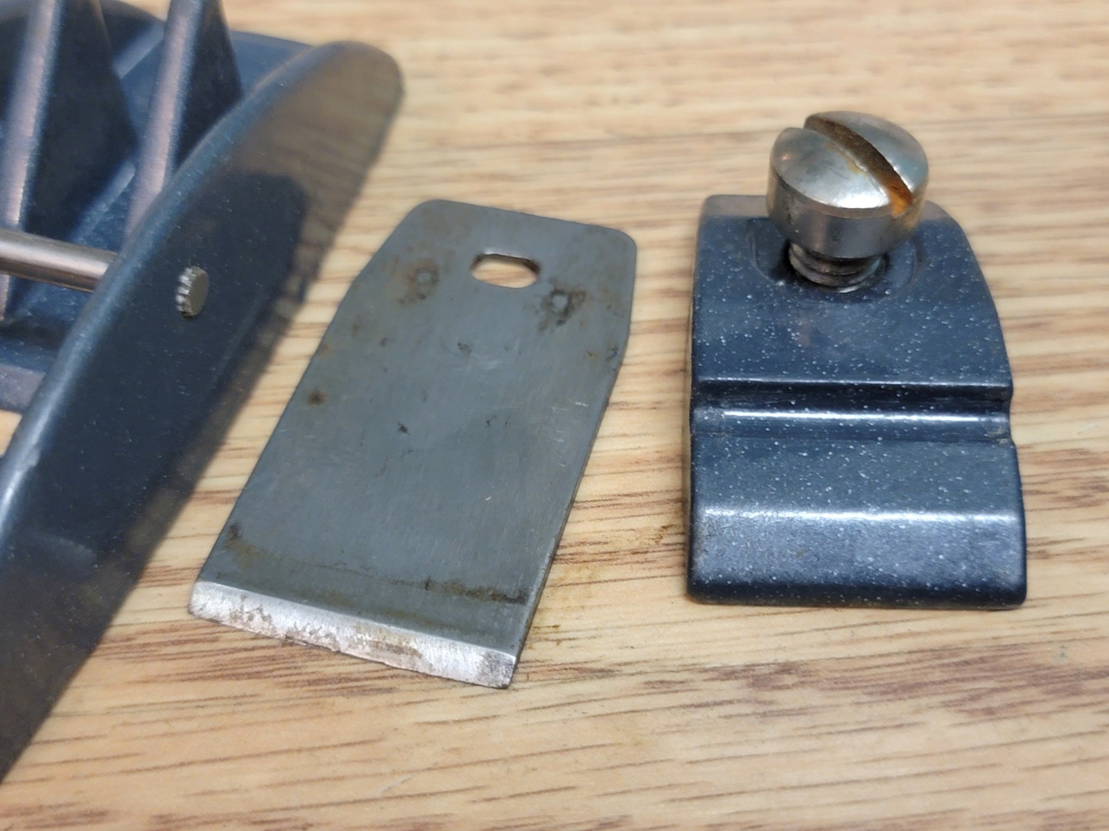 Two Vintage Sargent / Craftsman BL Model Maker’s Mini Finger Plane Little Shaver
