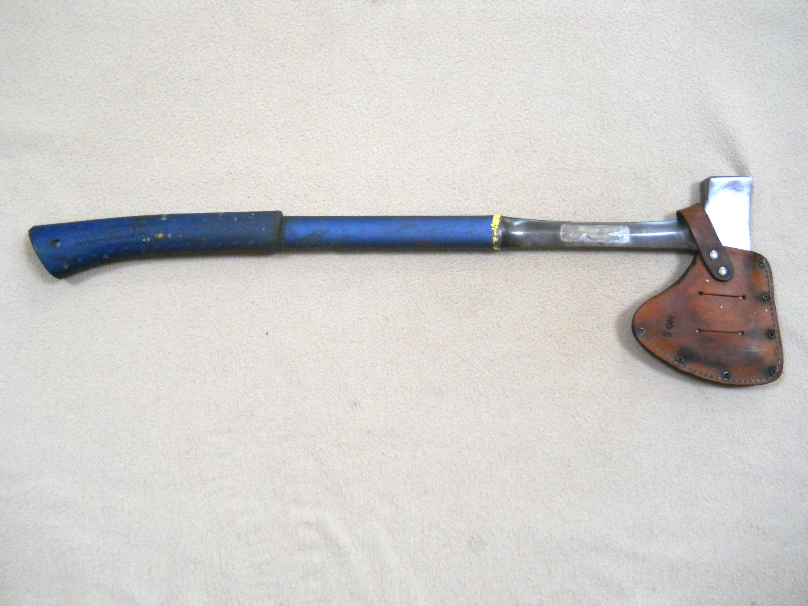 Vintage Estwing 26″ Camp Axe with # 5 Leather Sheath