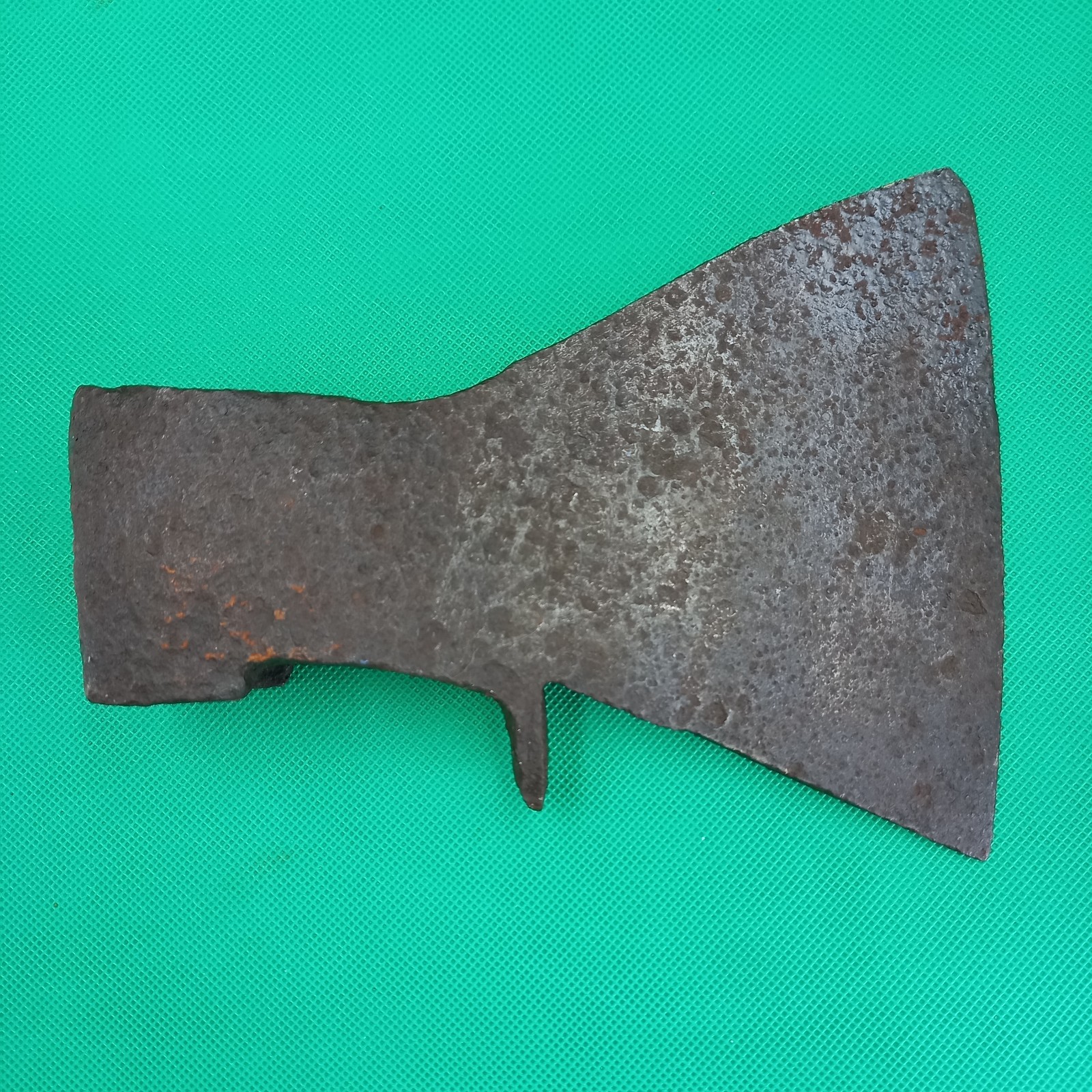 Vintage Soviet Russian Military Taiga Trapper Axe Hatchet 1470 grams