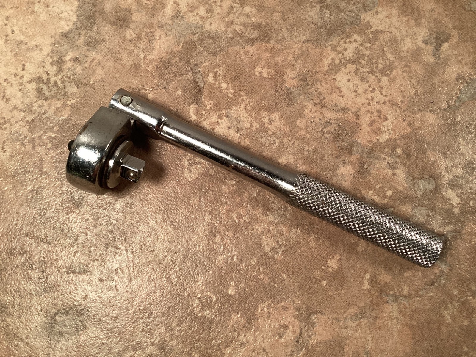 Vintage Flex Head Ratchet 1/4″ Drive NOS Forged Steel Reversible Knurled Handle