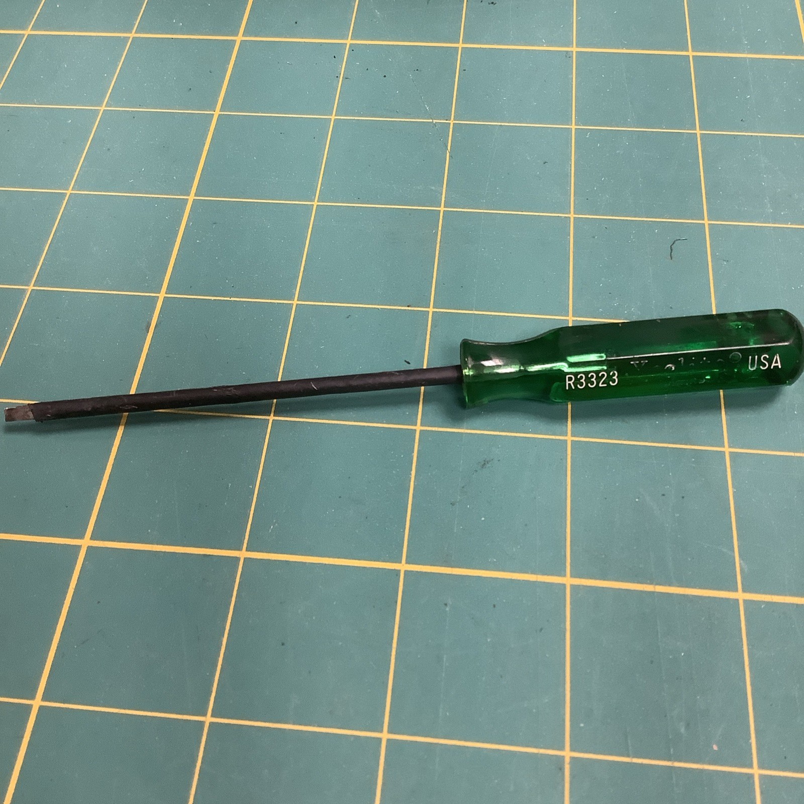Vintage Xcelite R3323 Pocket Screwdriver USA Electrical Work