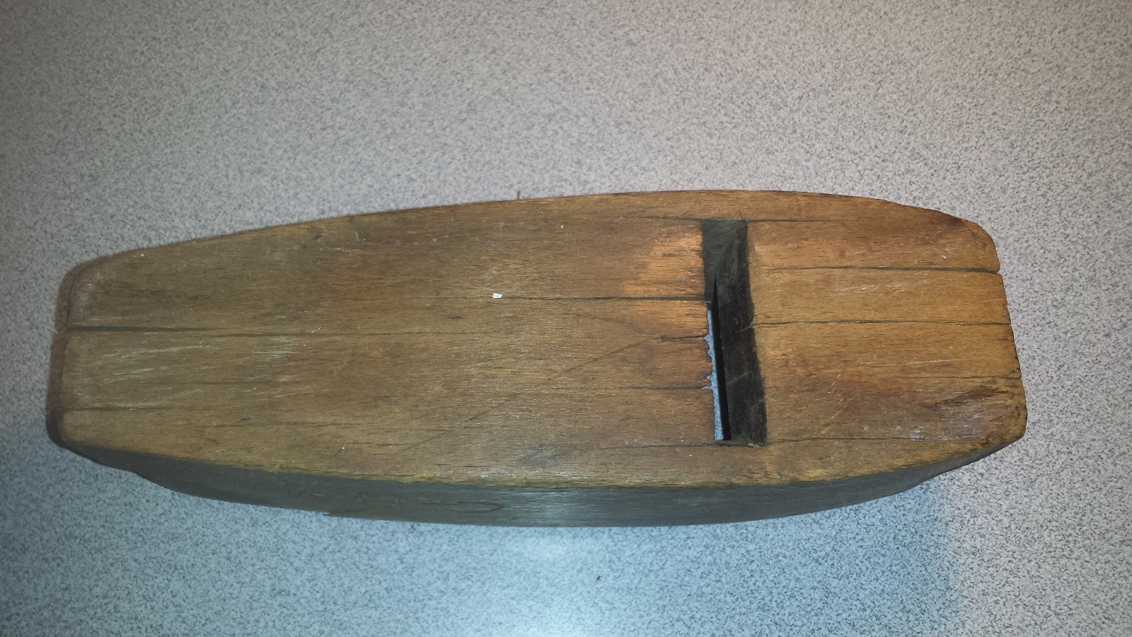 Scioto Works Wooden Plane 7 7/8″ long, 2″ Ohio Tool Co. blade.  2T578 on front