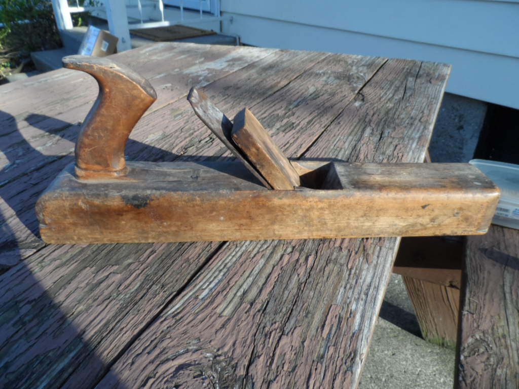 Wood Block Plane VTG Antique Primitive Decor Hand Tool Blade Wedge Carpenter Law