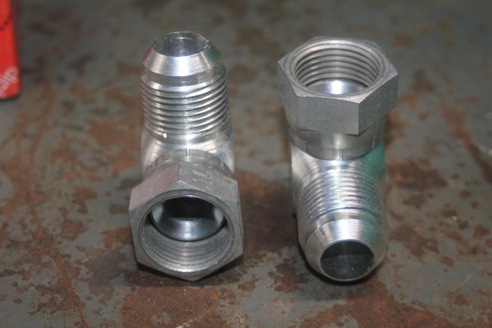 Aeroquip 90 Degree Swivel Nut Elbow 2071-12-12S 2 Pc