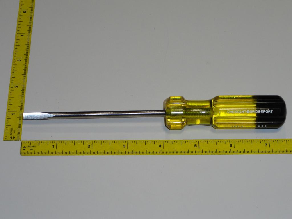 VTG Crescent Bridgeport Screwdriver 4″ No.243 Electricians Round NOS USA Scarce