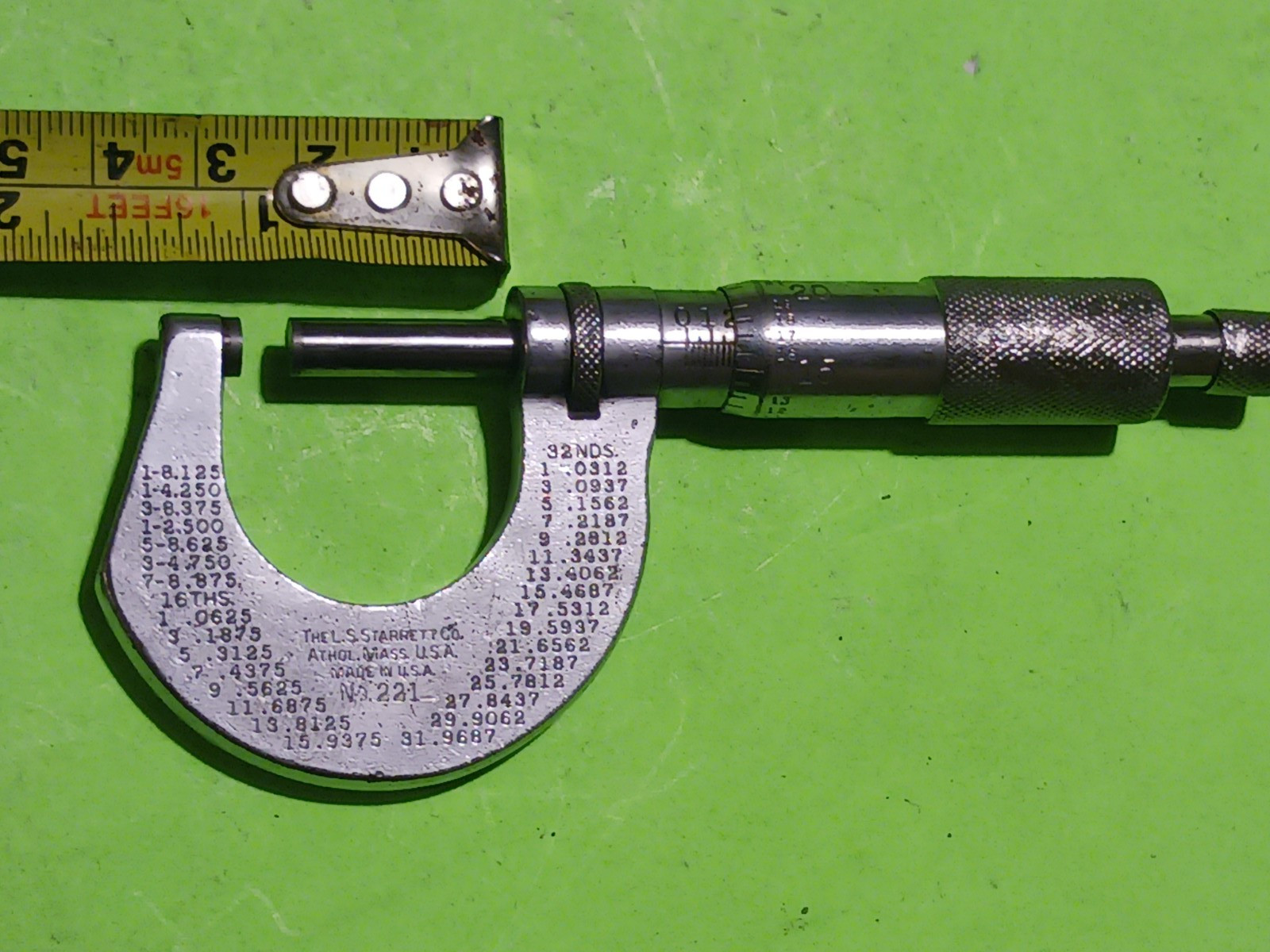 Vintage Starrett No. 221 Hi-Precision Outside Micrometer 0-1″ w/Locking, Wrench