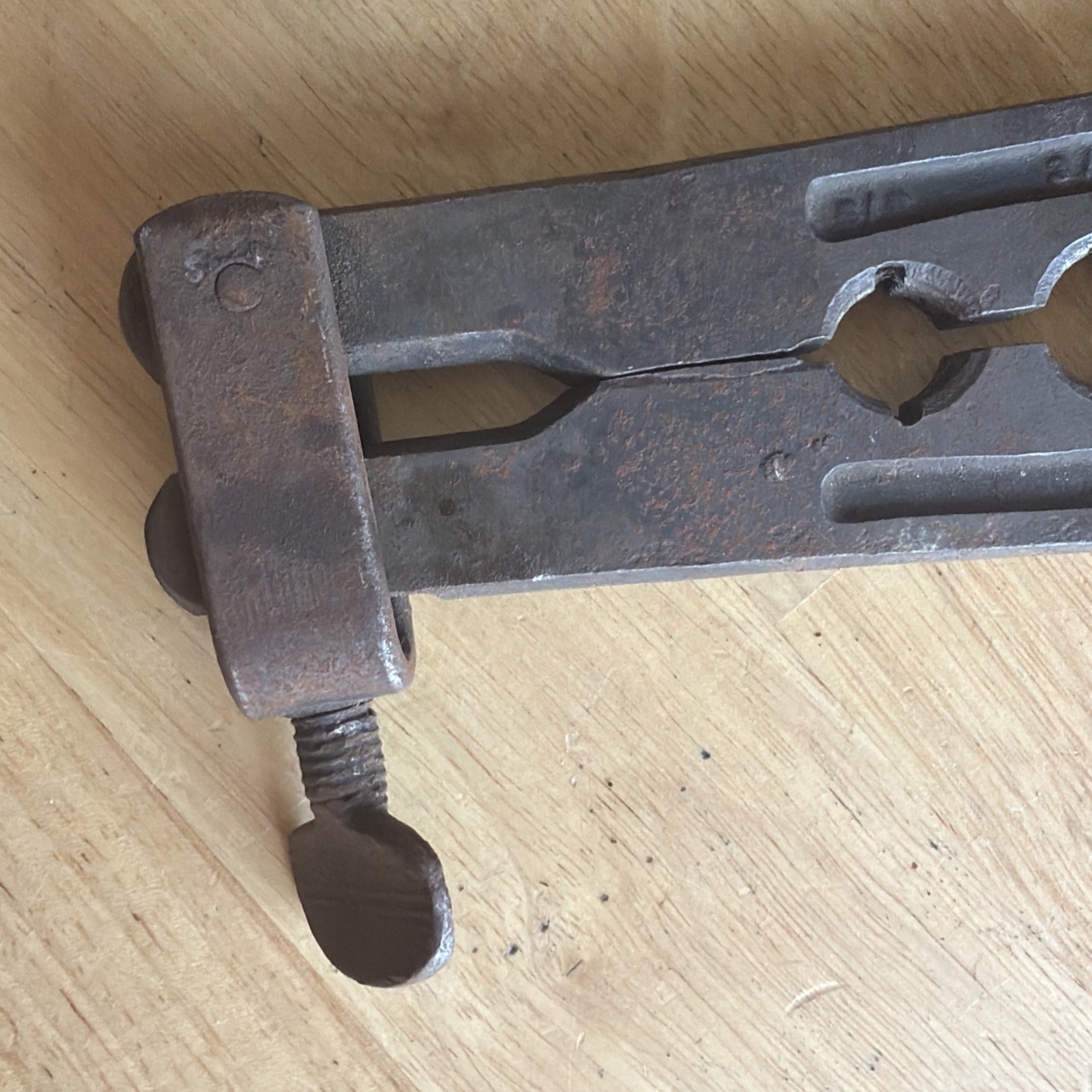 Wilde K.C. Mo. Axle Rethreading Die Restorer Tool 5/8″ to 1-1/4″ Vintage USA