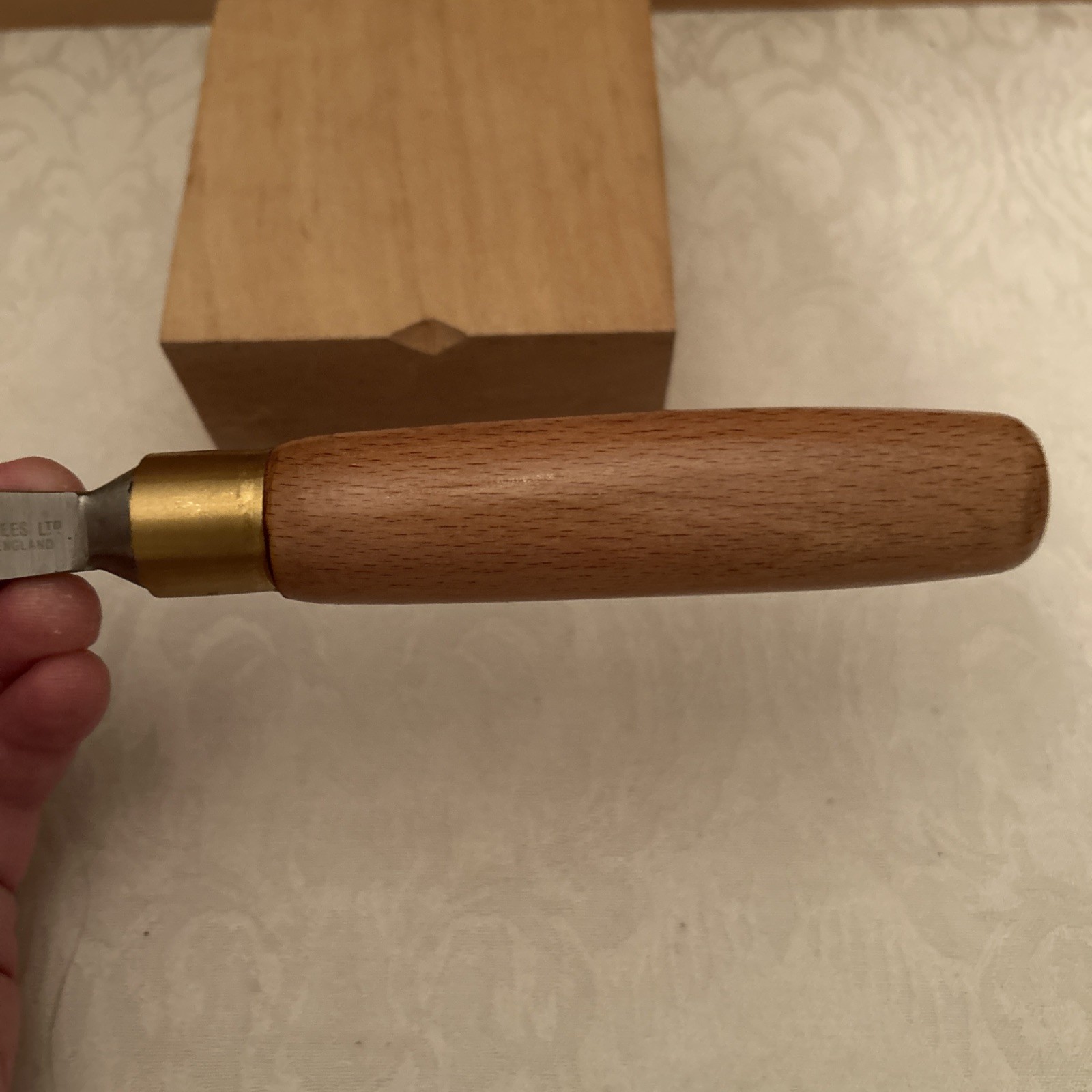Ashley Iles # 3 / 32mm 1.25’ Straight Allongee Carving Gouge
