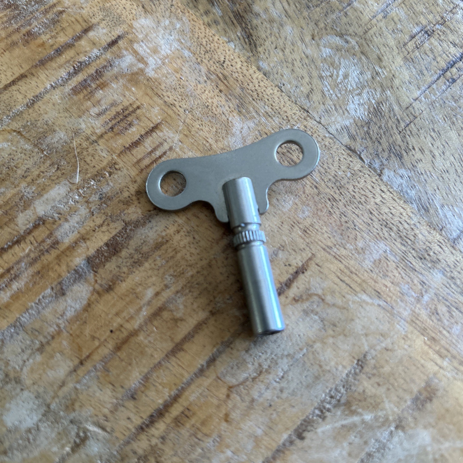 VTG CLOCK WINDING KEY ANTIQUE RARE