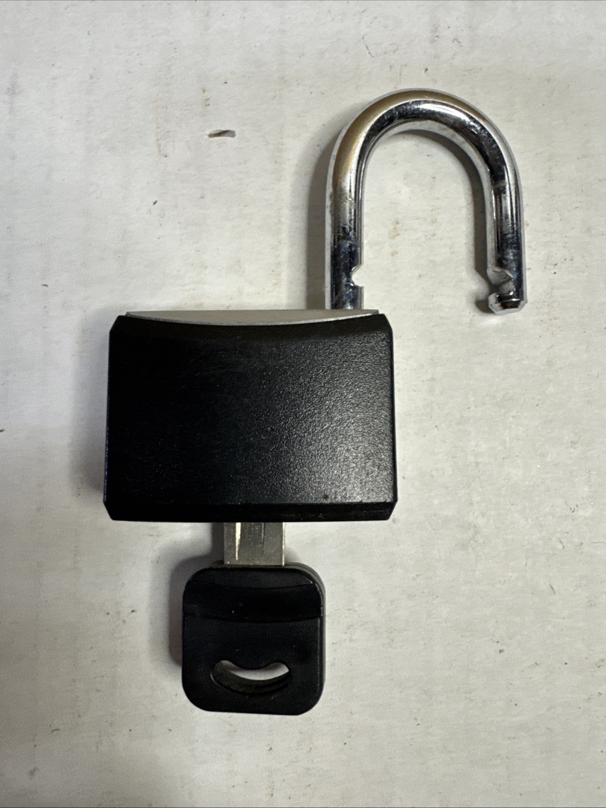 Covered Aluminum Padlock 20mm Body with 3/4 inch Shackle