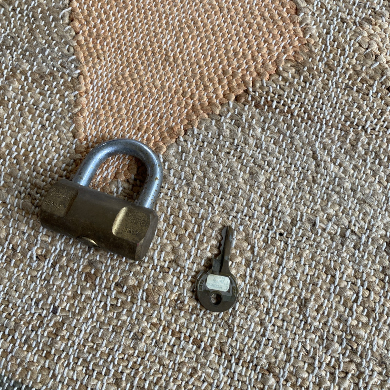 Vintage VIRO Arco Tempered Steel Shackle Lock ! Brass And Steel W/key!