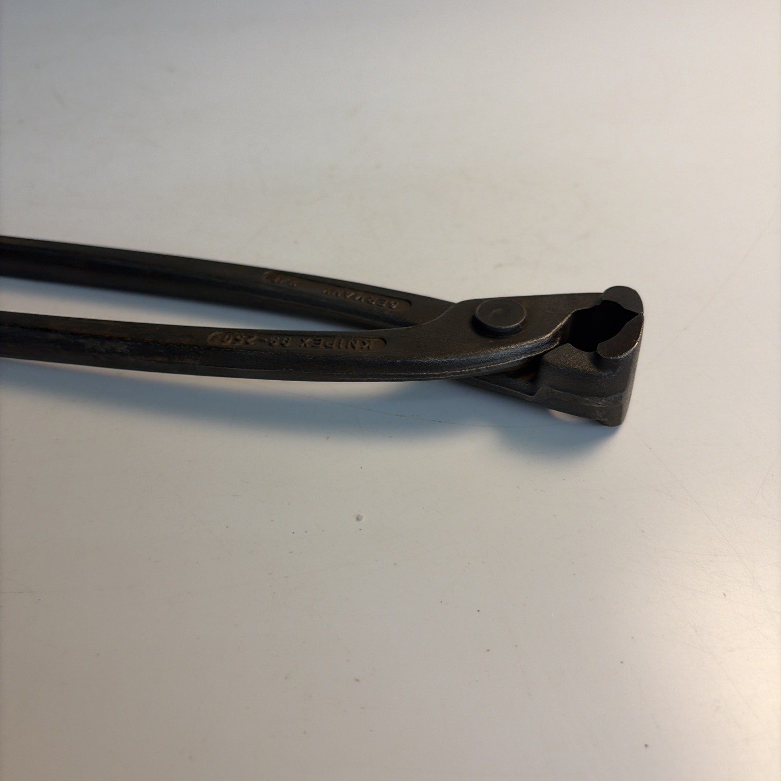 Vintage KNIPEX 99-250 Concreters Nippers 10 Inch End Cutting Pliers Germany