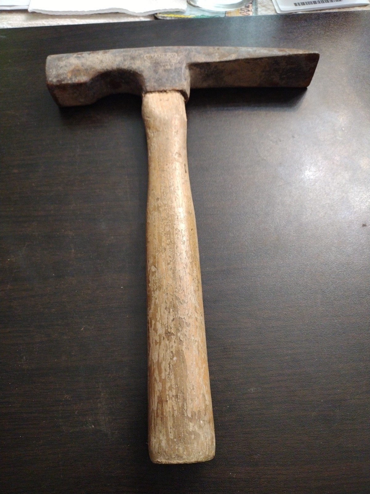 Vintage STANLEY No.435 24 oz Brick Mason Hammer 11″ Long