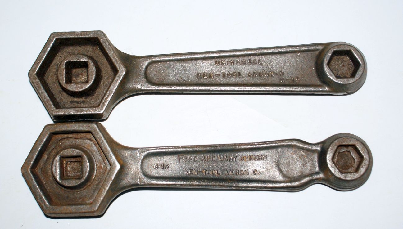 2 Old Vintage Ford KEN-TOOL UNIVERSAL G-15 Automotive Wrenches Tools
