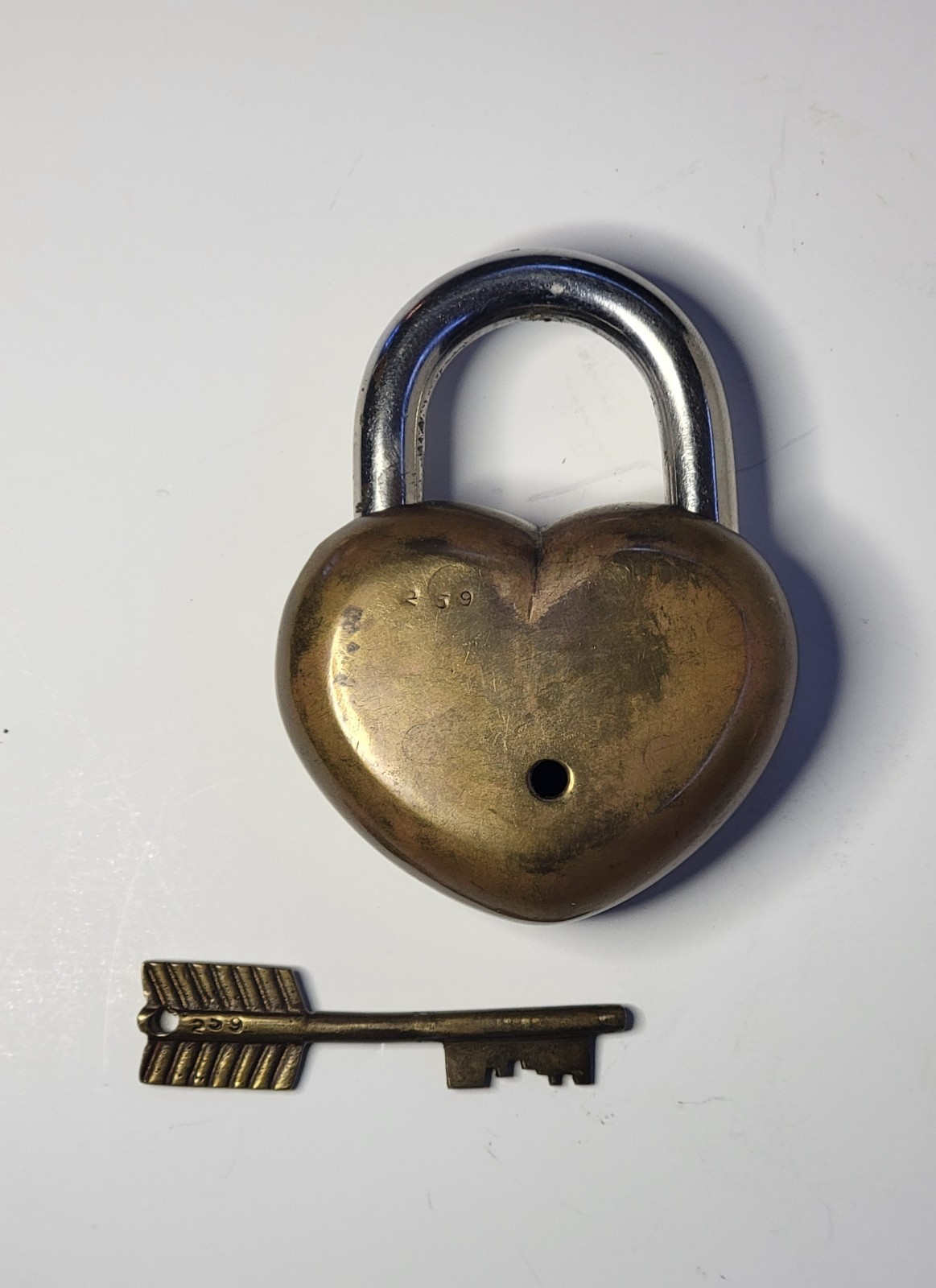 Vintage 1980 LOVELOCK Padlock w/Arrow Key ♡ Heavy Brass ♡ BOB to brother BILL