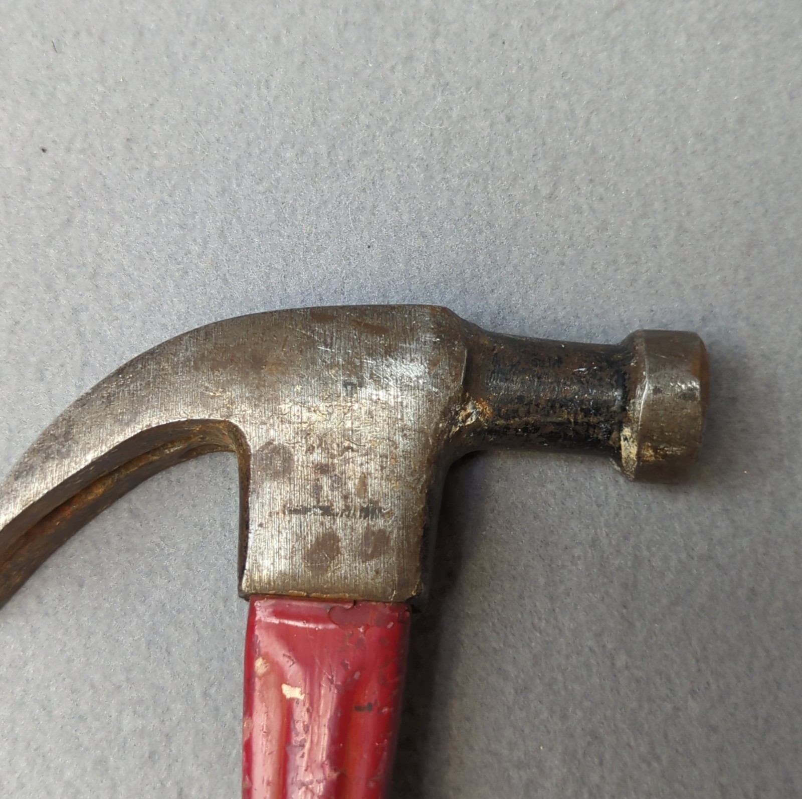 Vtg Plumb 20 oz. Claw Hammer Permabond Fiberglass Cushion Grip