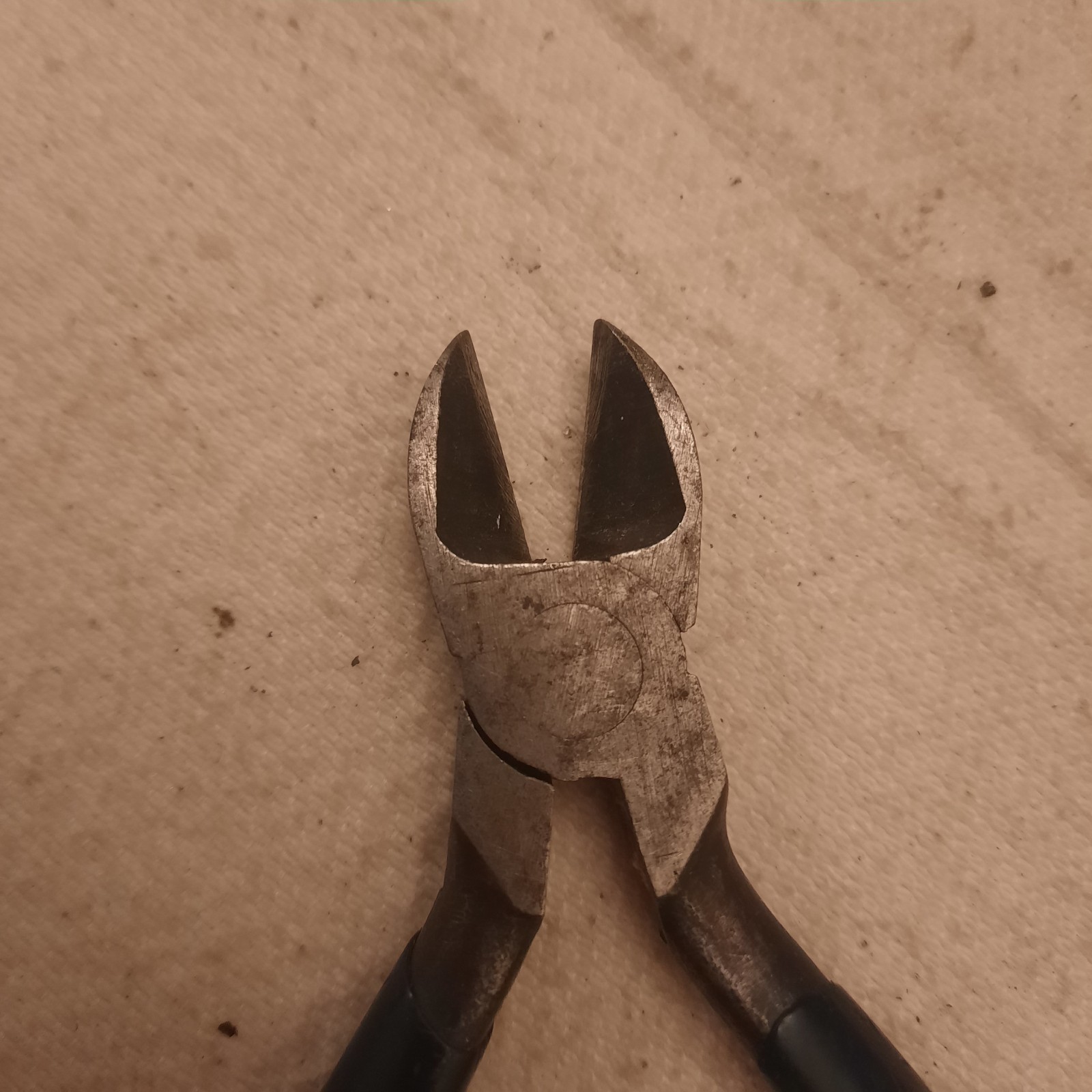 Vintage Kraeuter 35014 4 1/2″ Diagonal Side Cutters Pliers. USA!