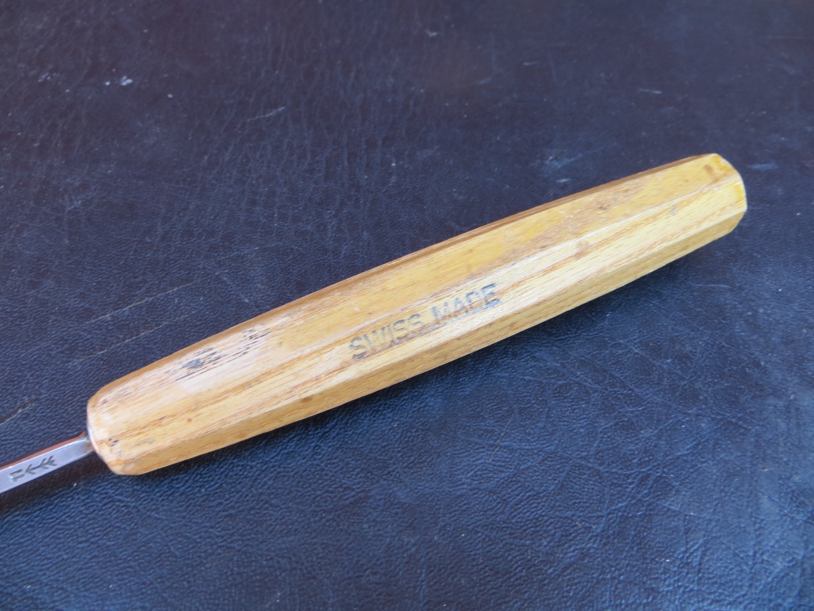Vintage Pfeil (Swiss Made) Carving Gouge (Veiner) – Sweep 11, 4 mm Wide