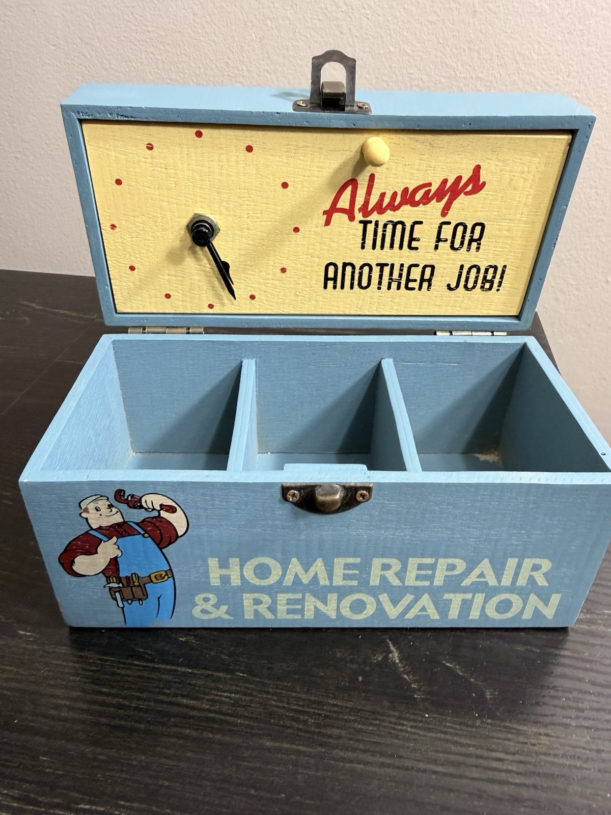Vintage-Style Wooden Tool Box / Organizer – Home Repair & Renovation