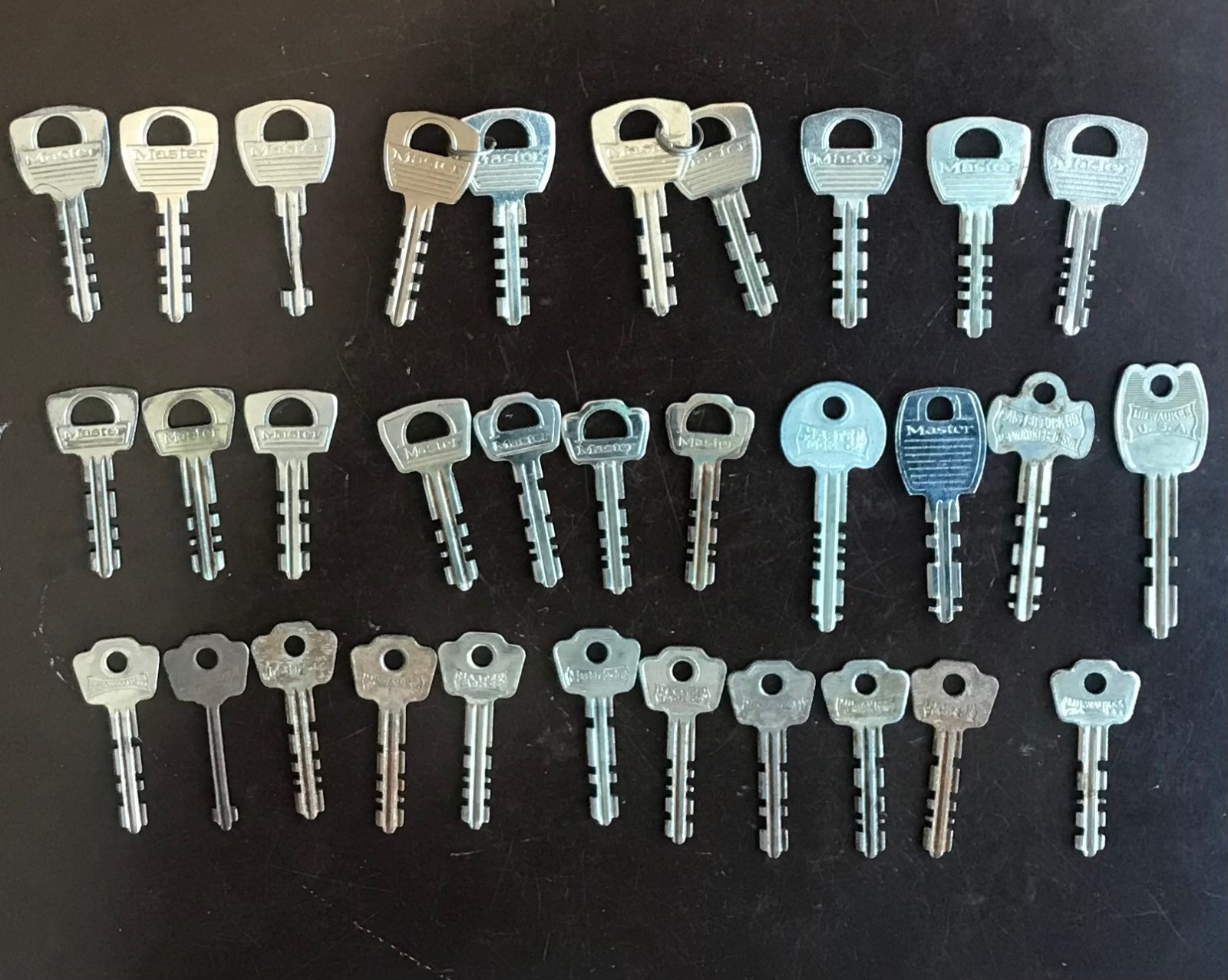 Vintage Master Lock Keys Lot of 32