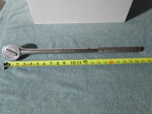 Vintage Wright 6400 USA 3/4″ Drive Heavy Duty Ratchet Knurled Handle 21-3/8″