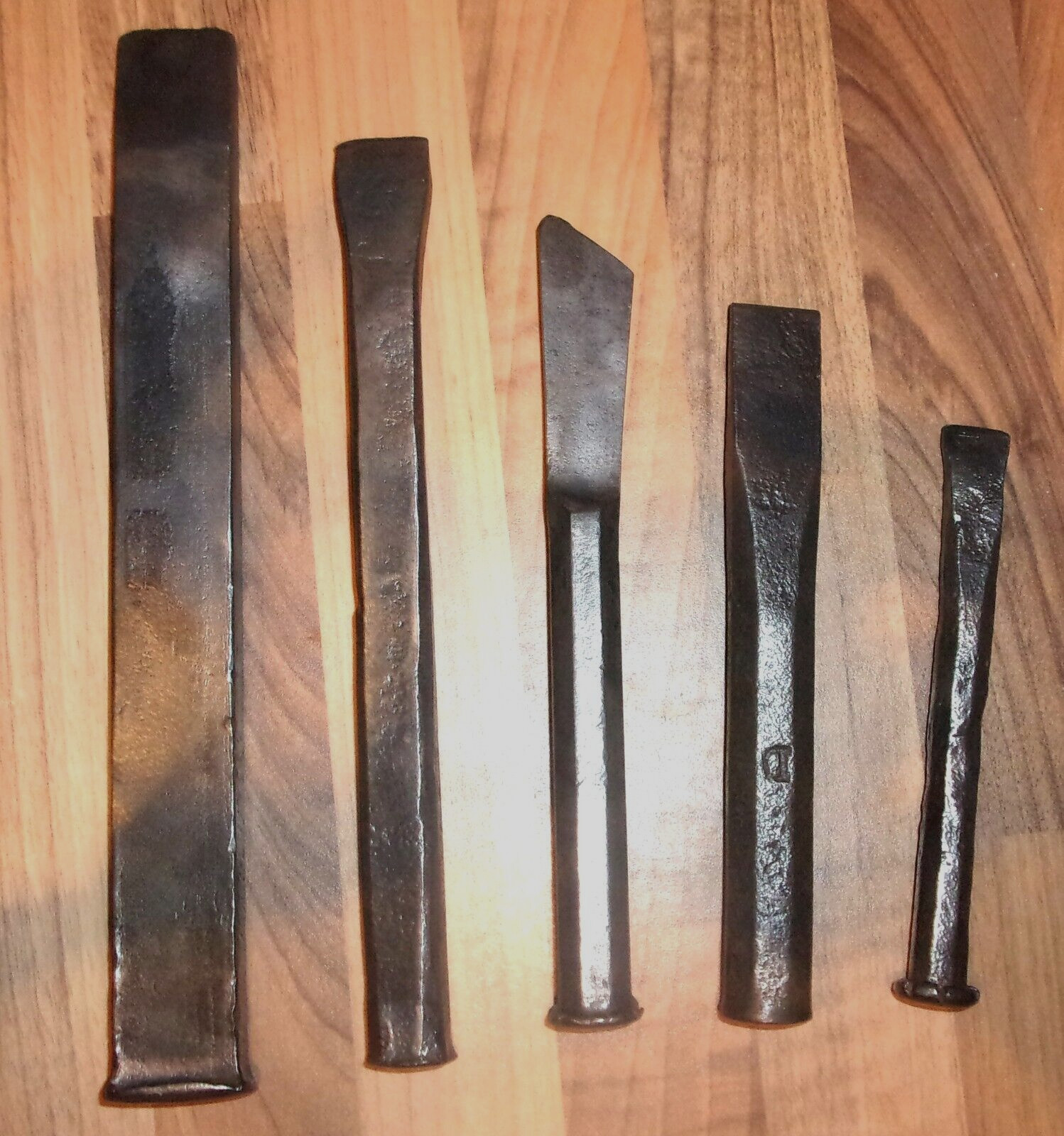 JOB LOT: Vintage Stone Masons/Bricklayer Cold Chisels Nice Range sizes Free Post