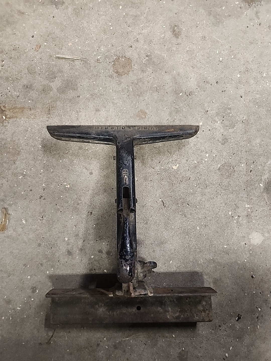 Vintage Henry Disston & Sons Saw Vise No. 2 USA.