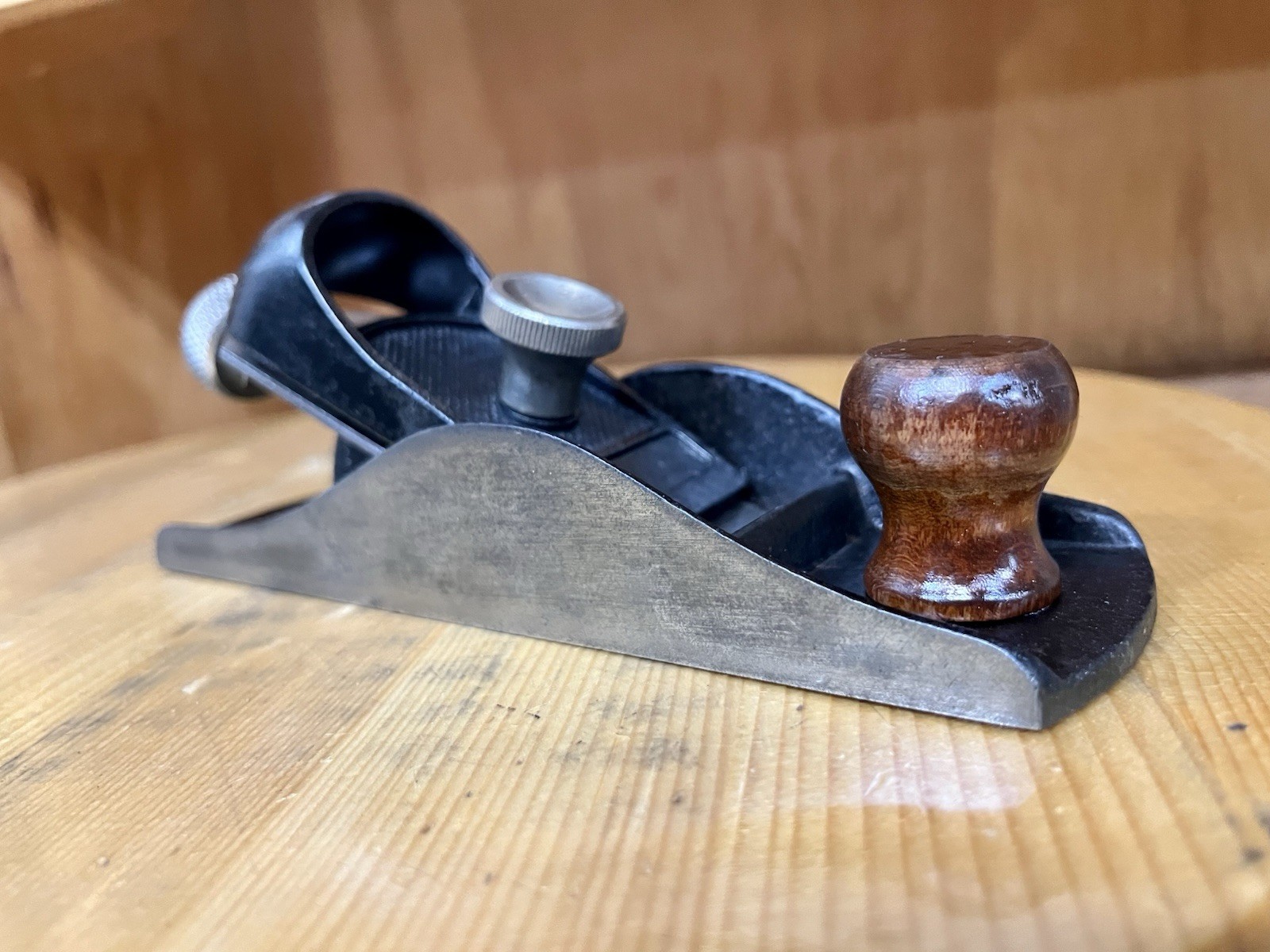 Vintage Shop Ready Easy To Use Stanley #220 Depth Adjust Block Plane. Sharpened