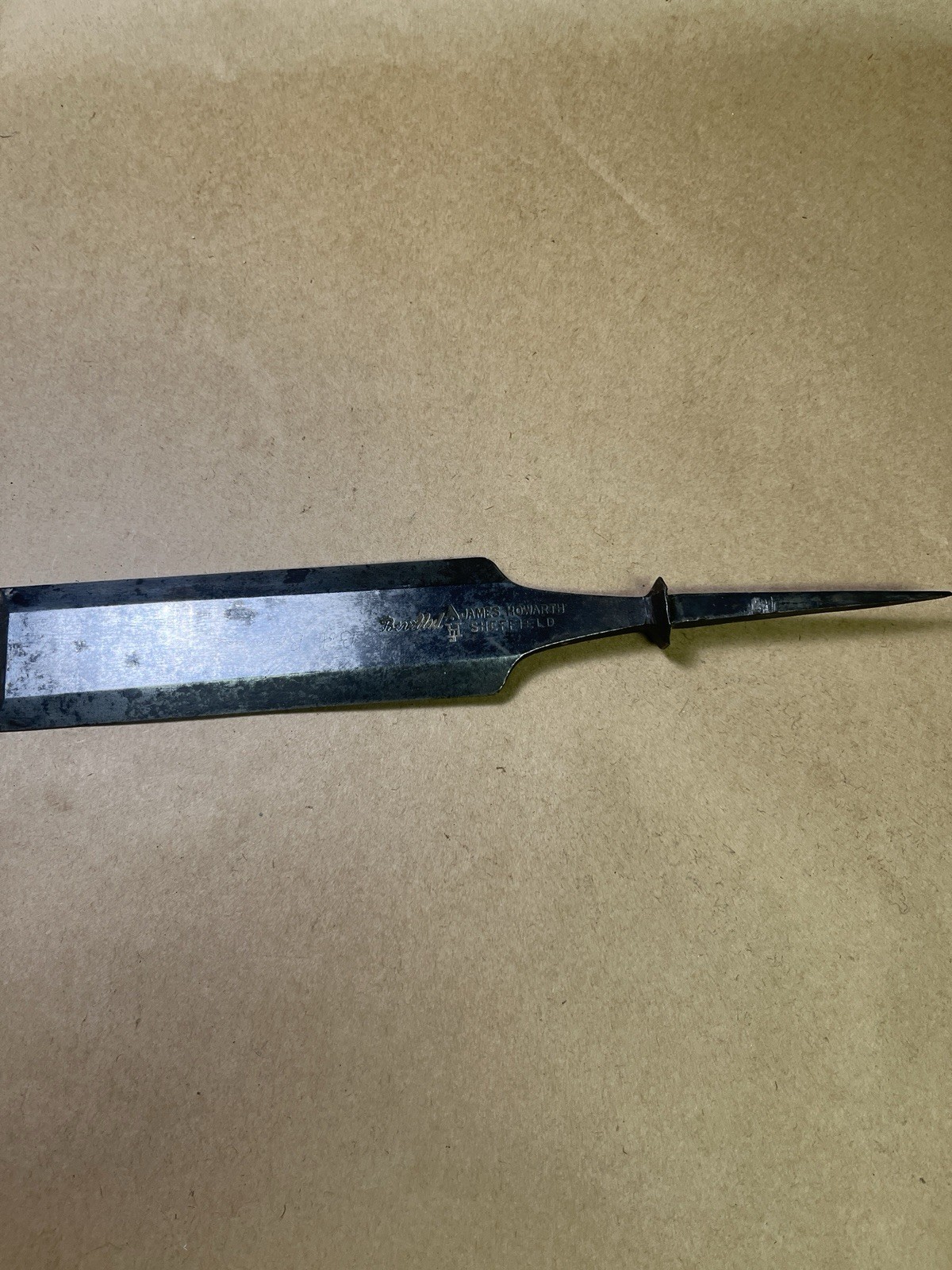 Chisel James Howarth 1-11/16″ Wide Wood Chisel Bevelled initialed
