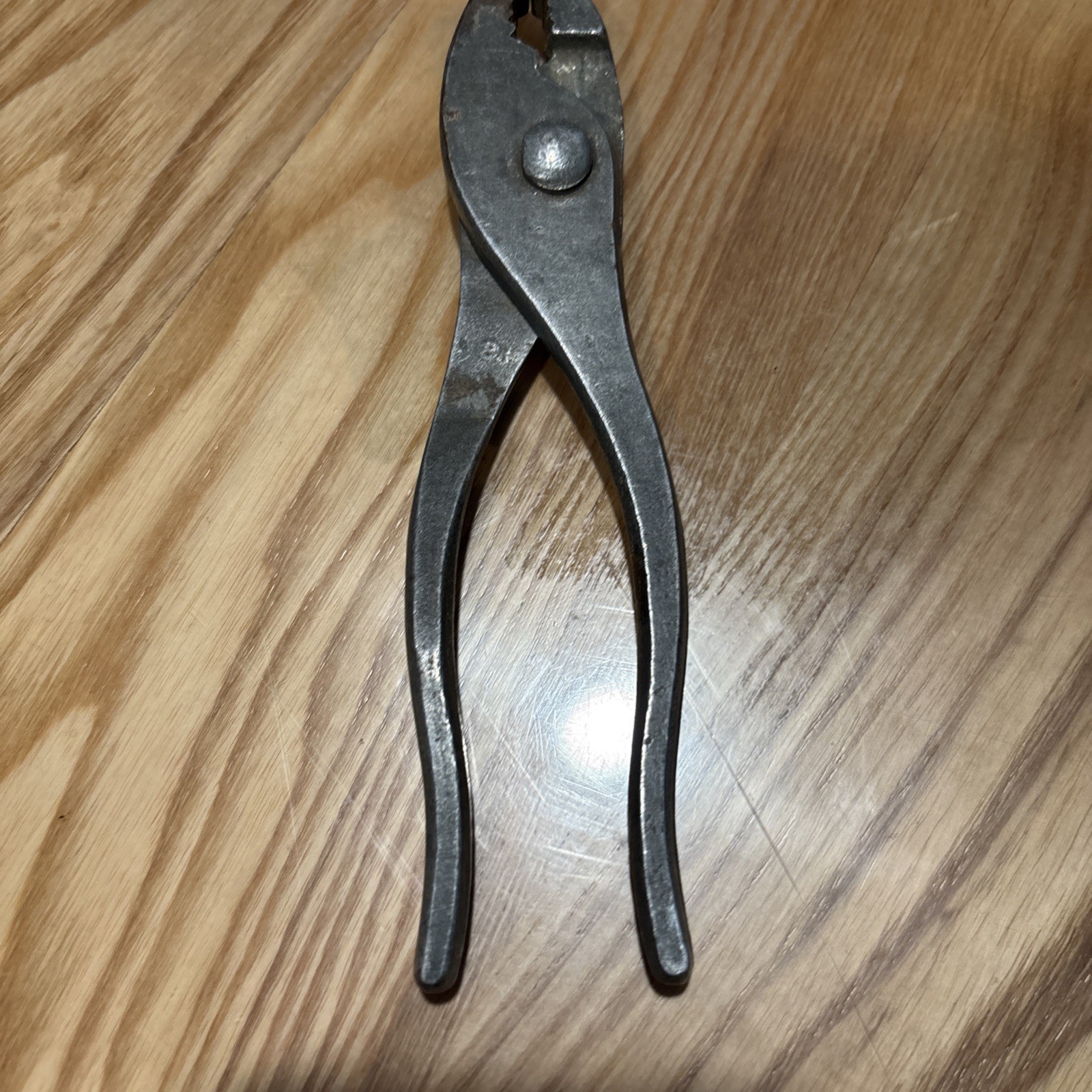 PLIERS PR-206 REGULAR PLIERS PR-206 MADE IN THE USA