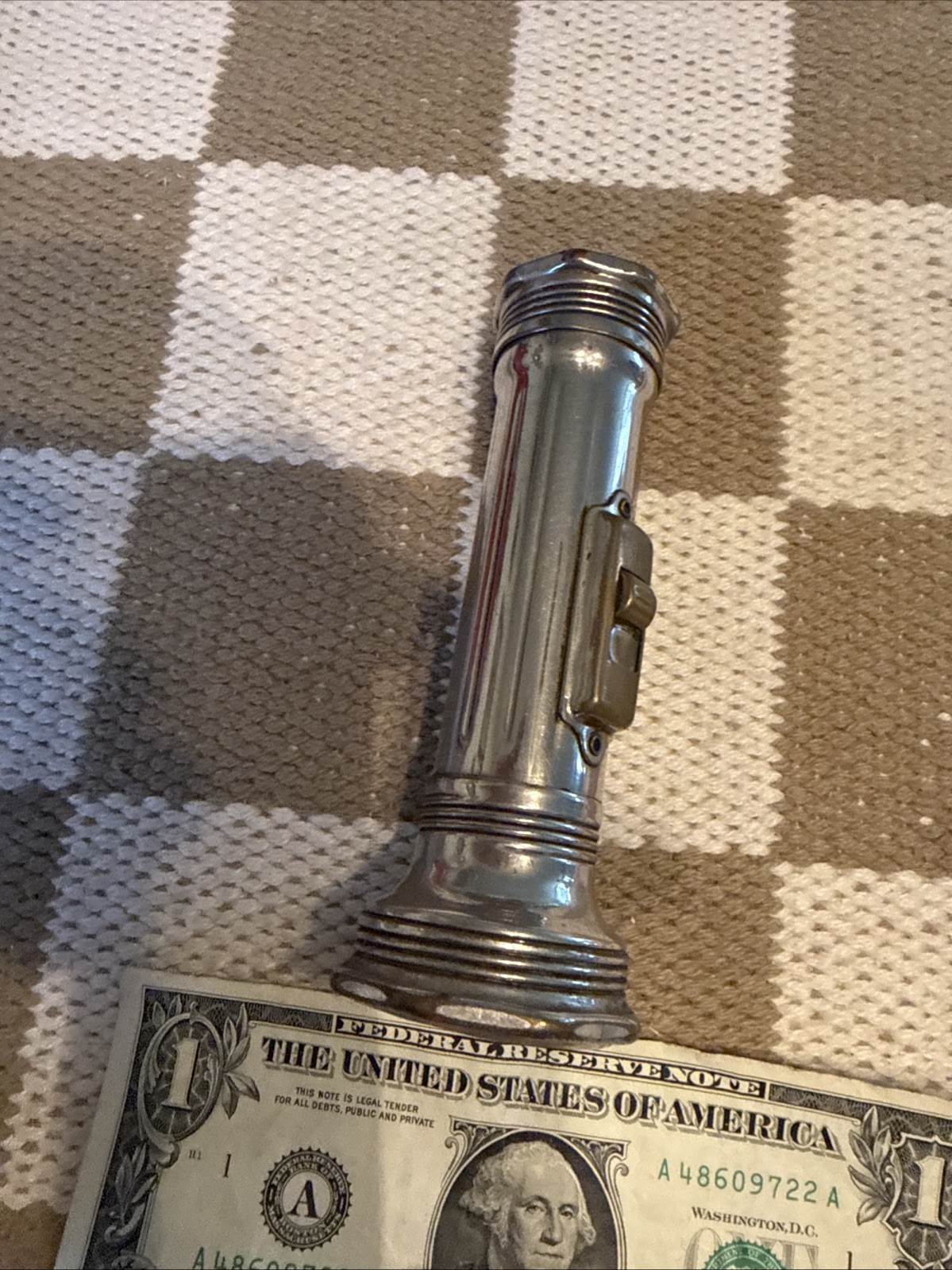 Vintage WT Grant -E Z Lite Chrome Flashlight -Works Good Condition
