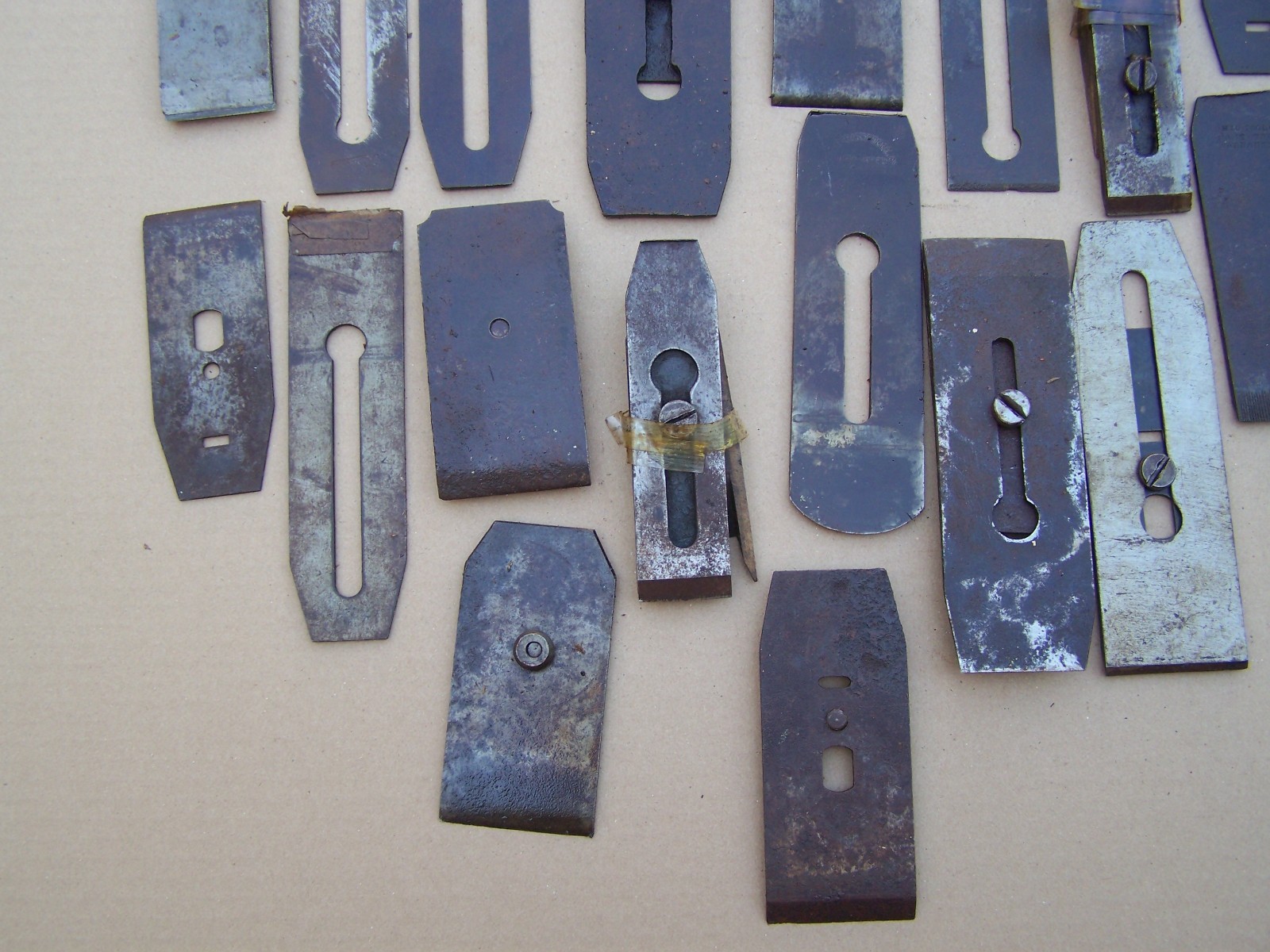 Large Lot of Vintage HAND PLANE IRONS and CHIP BREAKERS -others, parts antique
