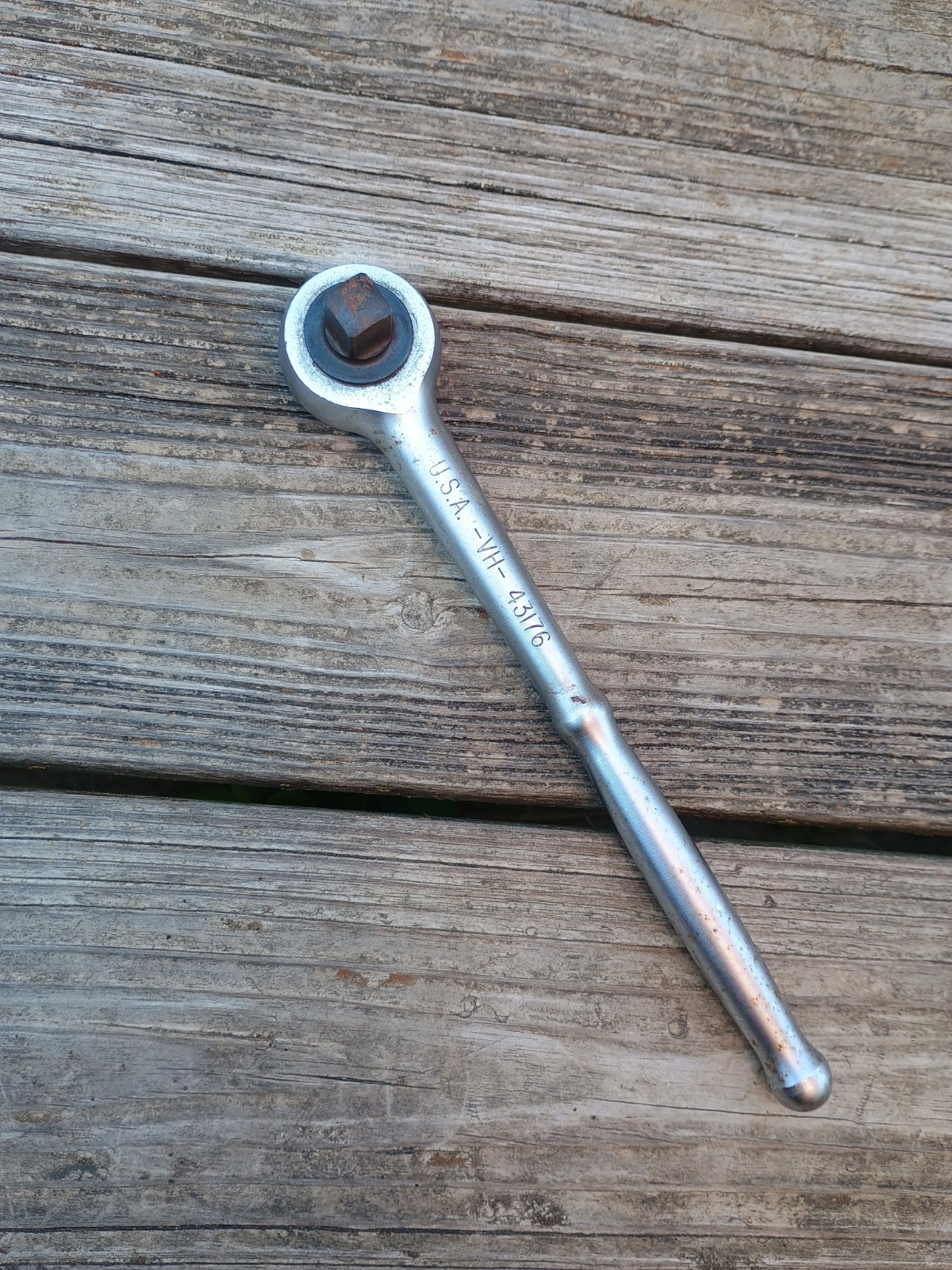 Vintage Craftsman 1/2″ Drive Ratchet VH 43176 10″ Long Round Handle