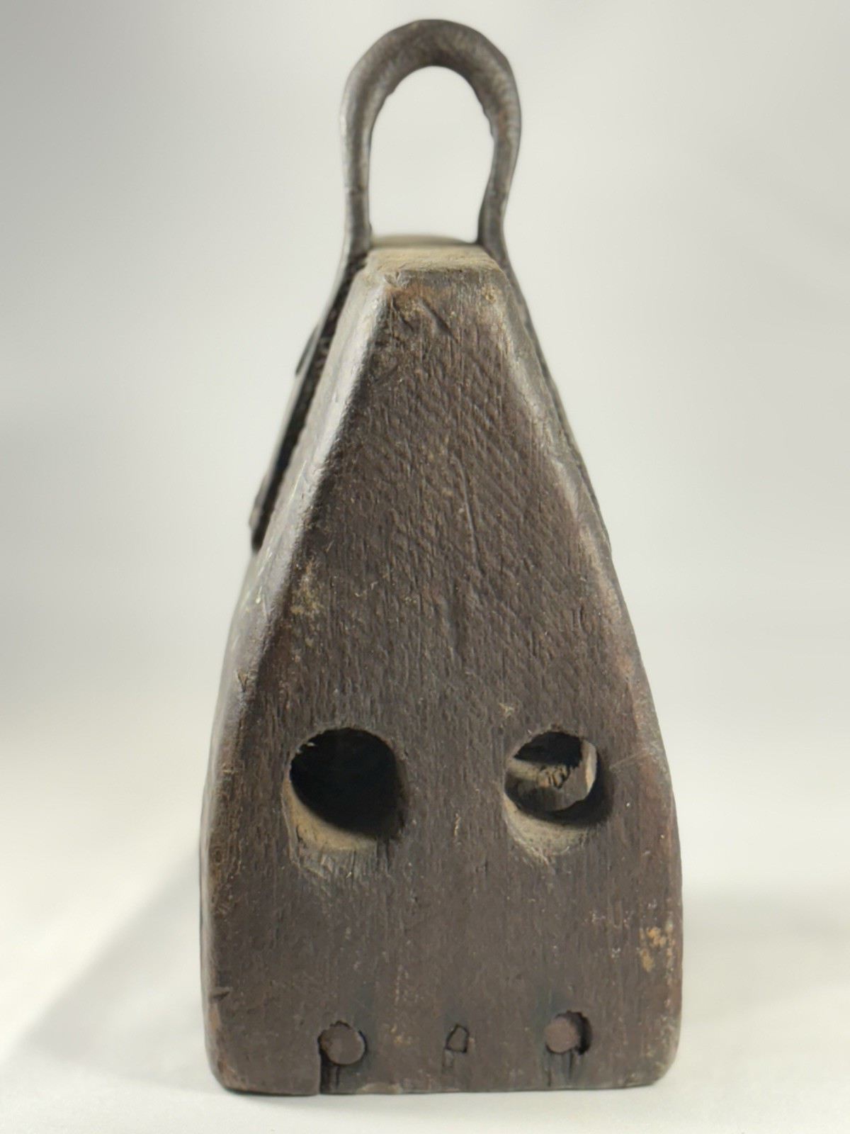 Early Rare Wooden Wedge Nautical Pulley Block Ship Rigging Primitive Antique