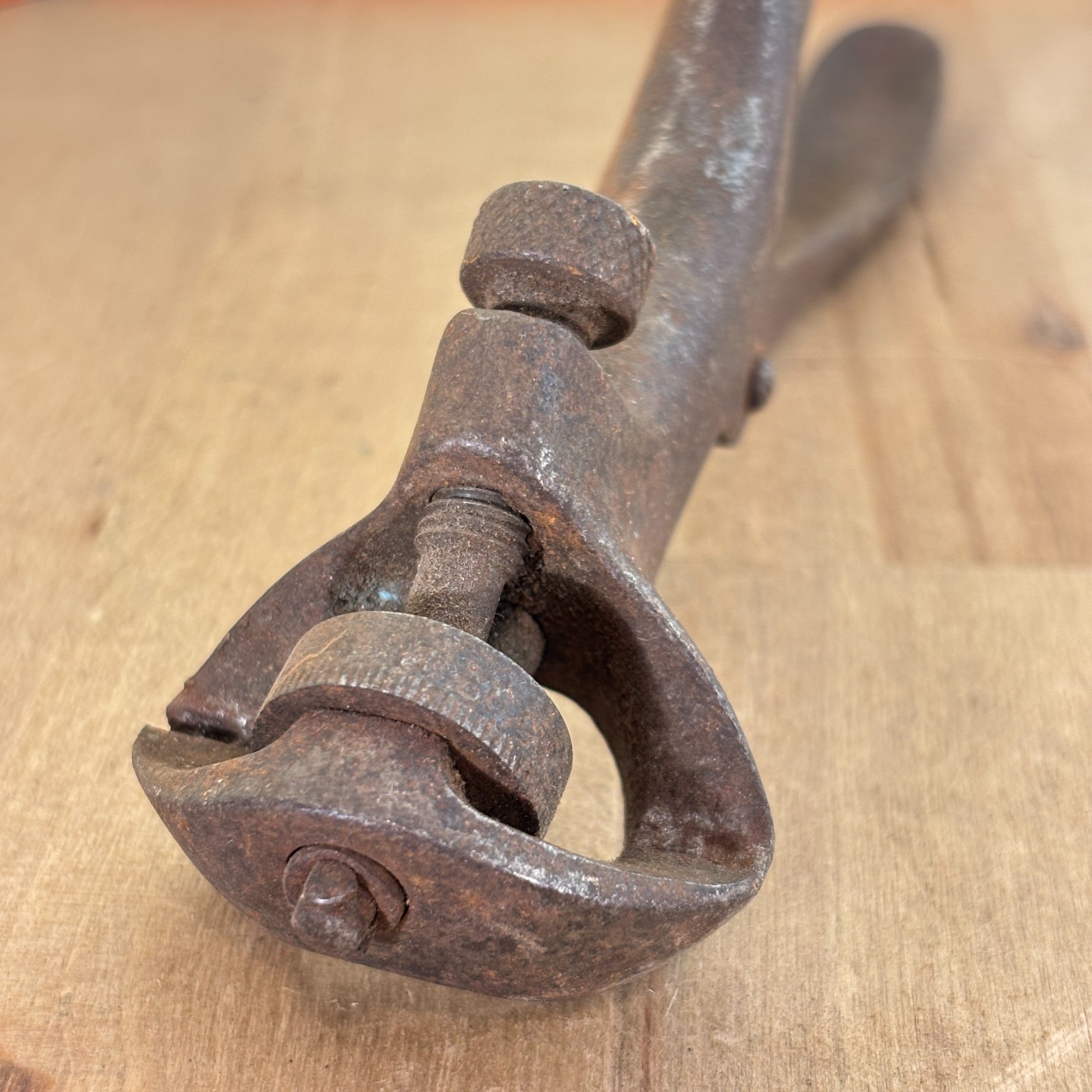 Antique Saw Set Morrill USA NO. 95, 7″