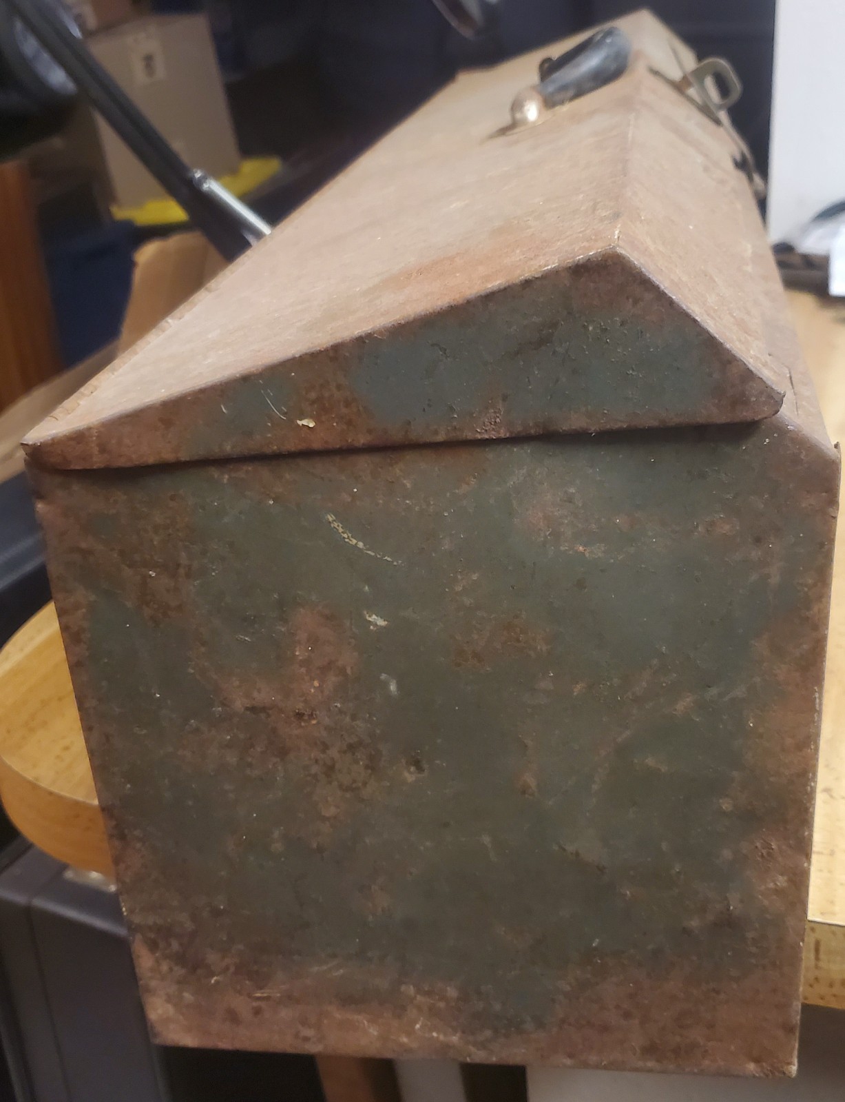 Vintage Waterloo Green Metal Tool Box 32x11x8″