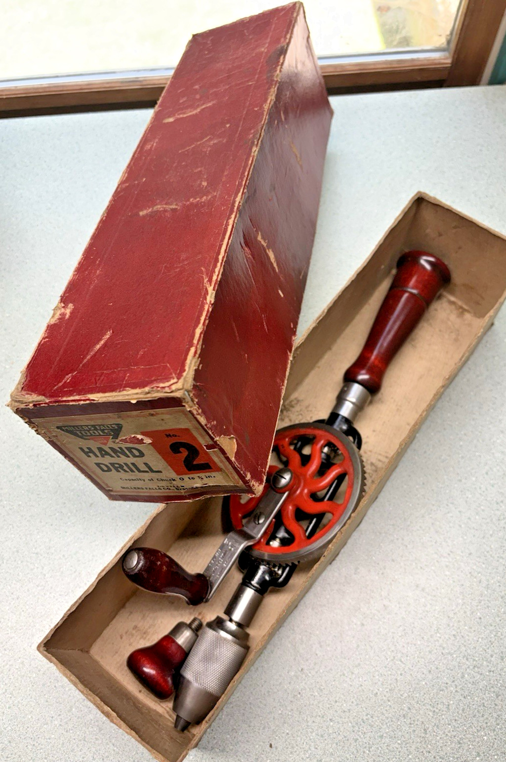 Millers Falls Vintage MINT No. 2 Woodworkers Hand Drill 3/8″ Cap w/ BOX rare wow