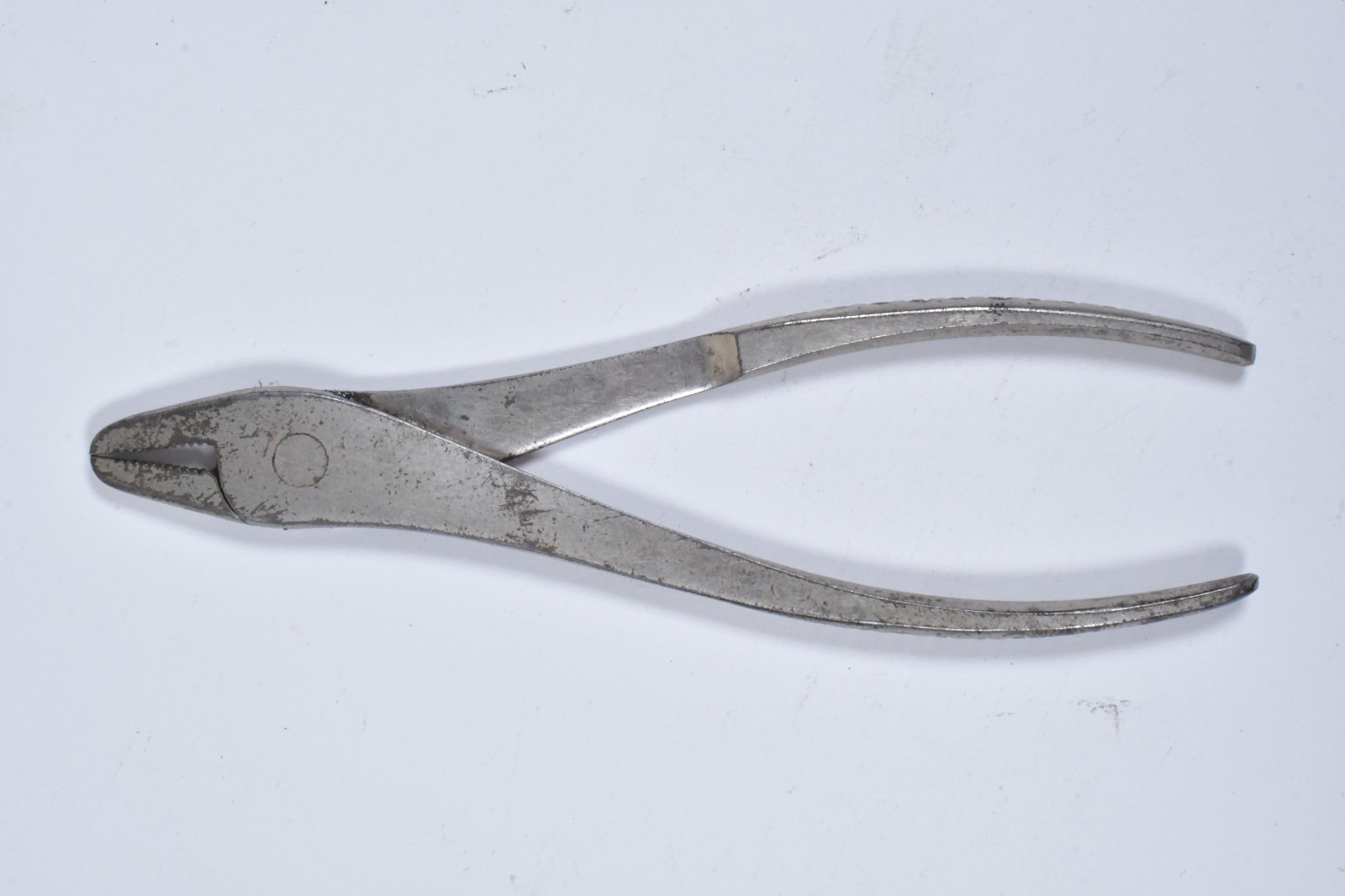 RARE Vtg 4.5″ Vacuum Grip Pliers Thin Newport PA