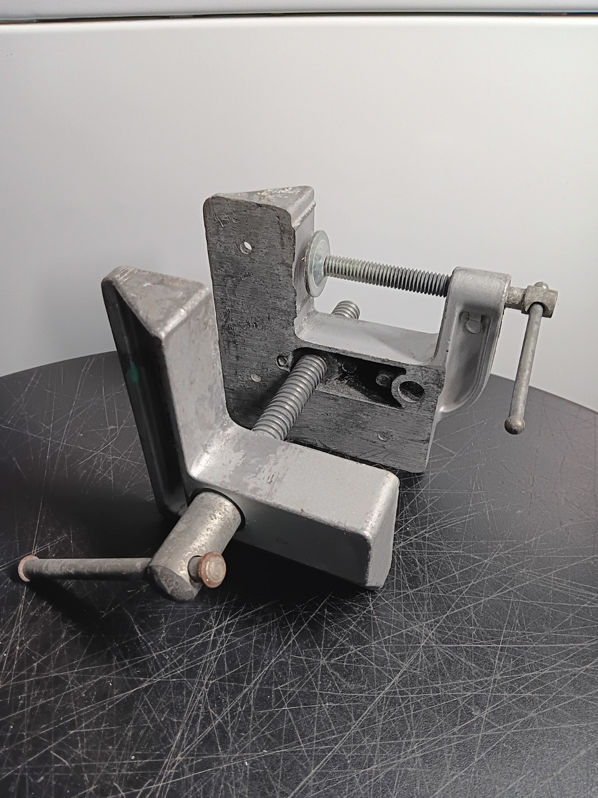 Vintage Stanley No. 702 Aluminum Woodworkers Corner Bench Vice Made in England