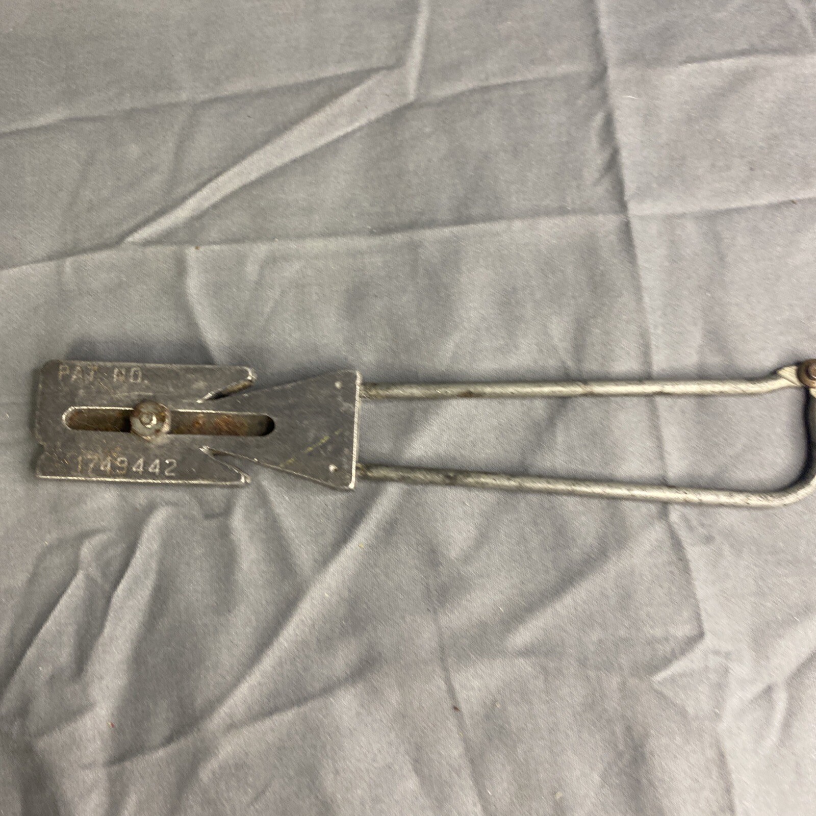 VINTAGE Apex Knife Sharpener & Glass Cutter Pat. #1749442 1950’s