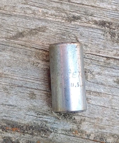 Vintage Fleet 5/16″ Socket 6 Point 1/4″ Drive 1010 USA