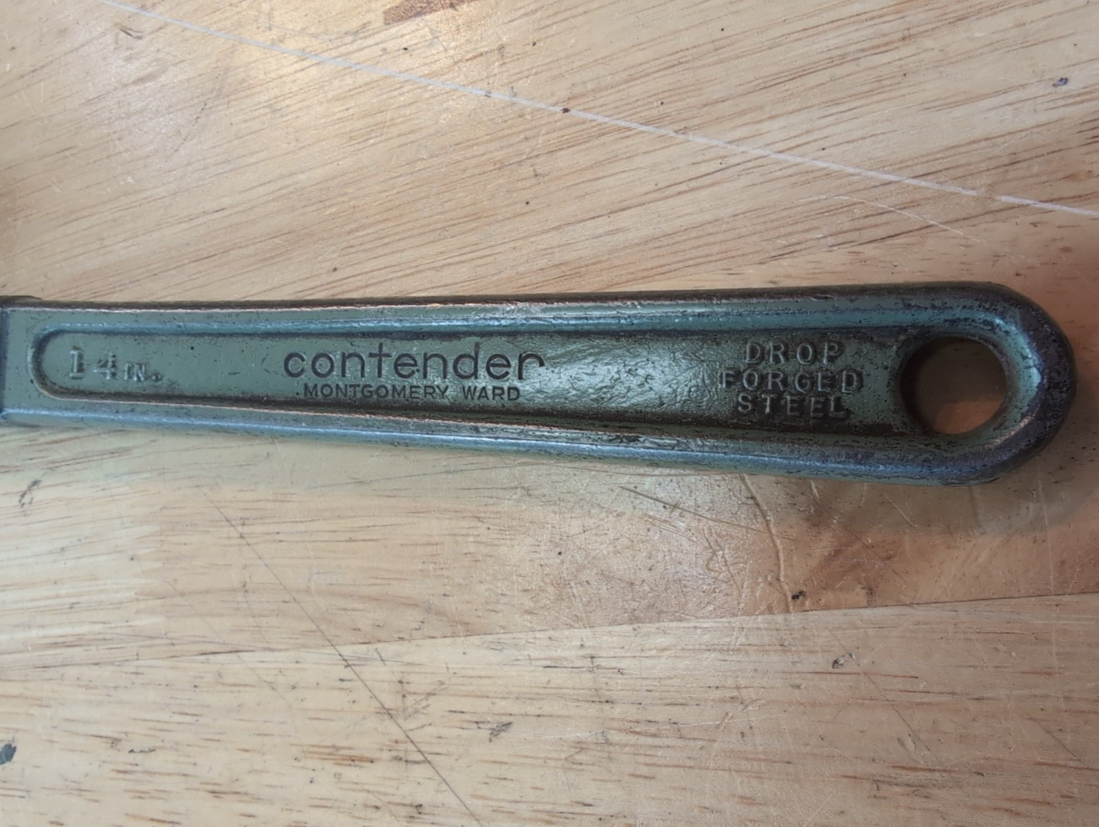 Vintage Contender Montgomery Ward 14″ Pipe Wrench Plumbing tool