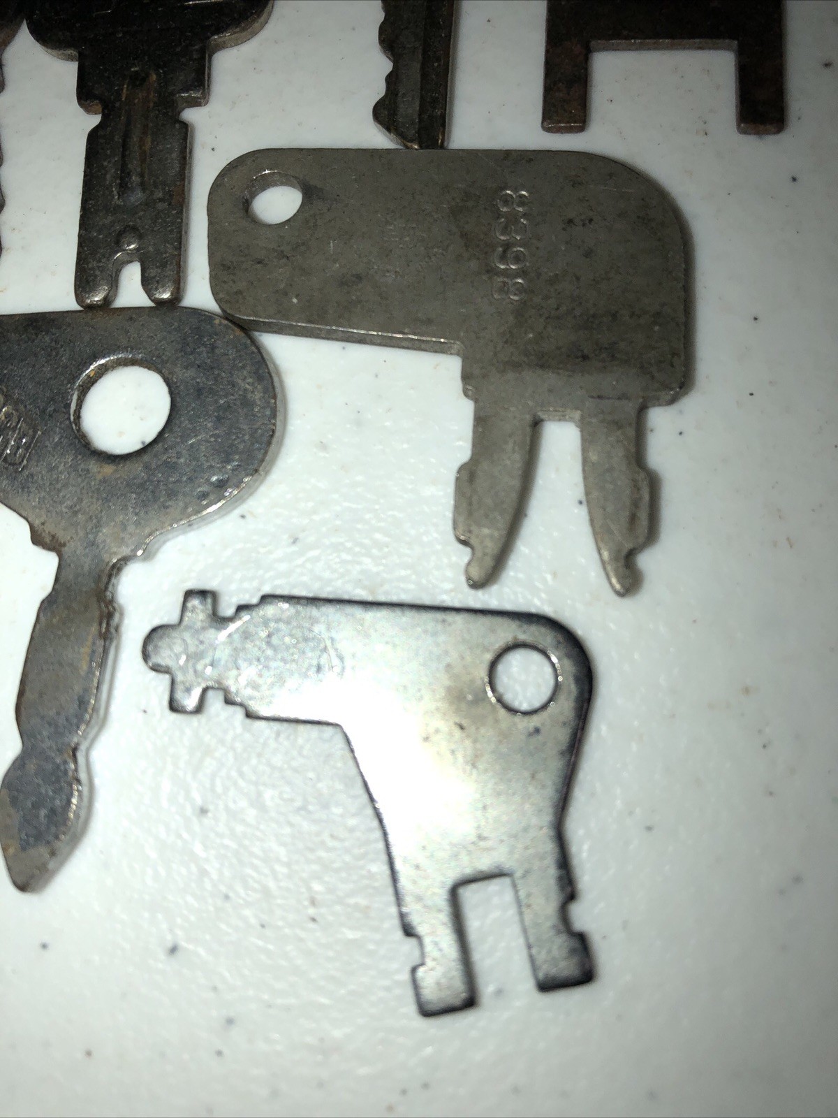 Vintage Keys Lot of 10 Dozer Key, John Deer, Hyster, Cole-Hersee, JCB, Ignition