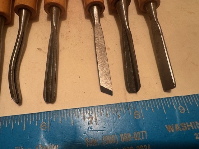 NOS 11 PC SET 5 1/2″ LONG – WOOD CARVING CHISELS & GOUGERS
