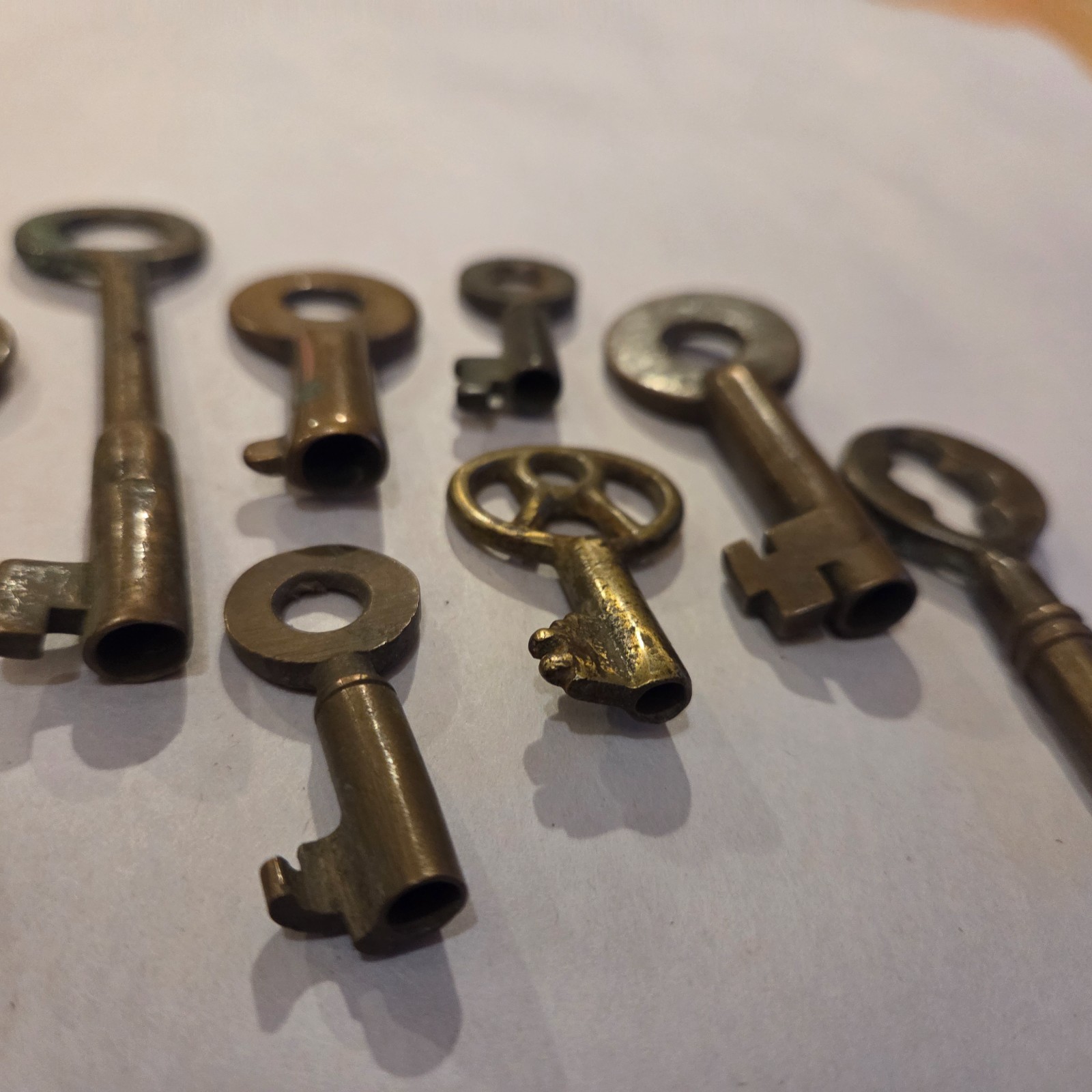 8 Vintage BARREL Key 🗝 LOT Brass 🛟 Ship USS WASHINGTON WWII 🗝Locksmith 1940s