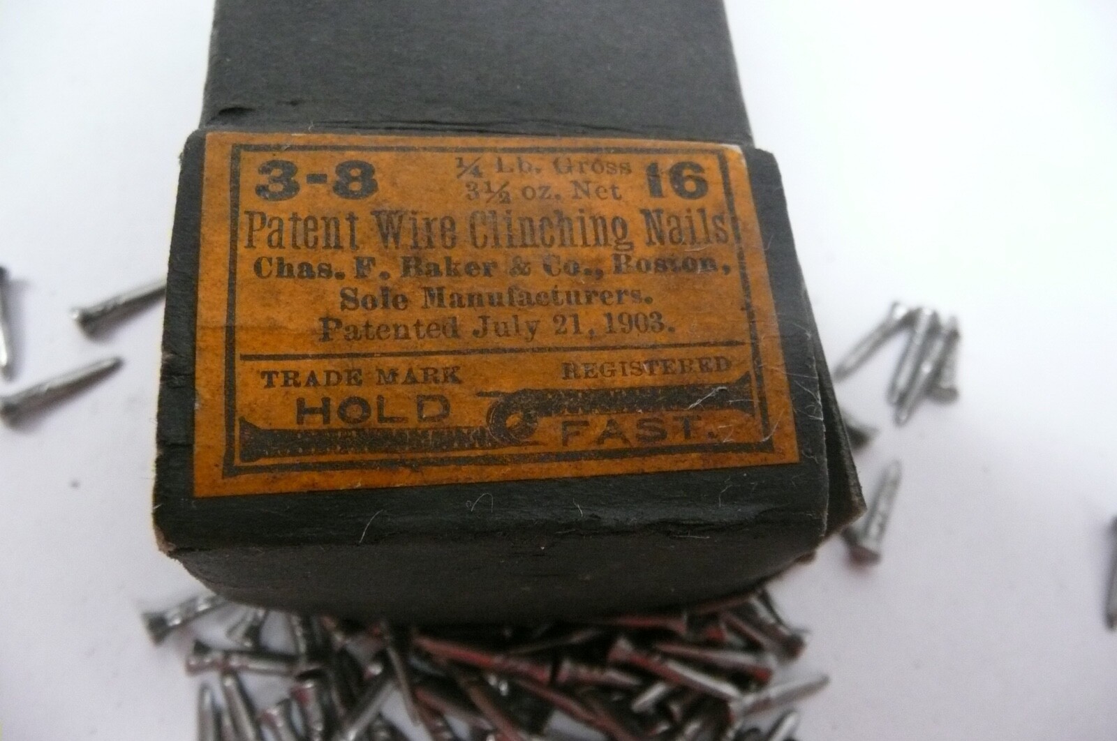 Nails”Patent Wire Clinching Nails” 1/4lb gross 3 1/2 oz Net 16-3-8 CHAS.F.Baker